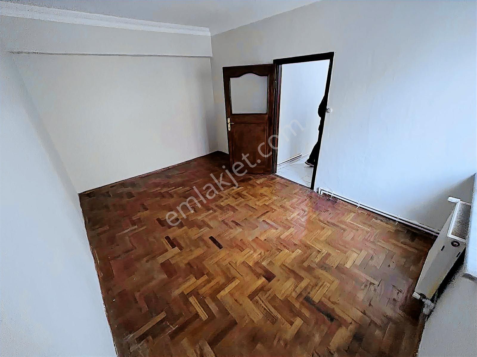 Maltepe Zümrütevlerde Öz İş Sitesisinde Cad Üzeri 3+1 5 Kat - Görsel 4