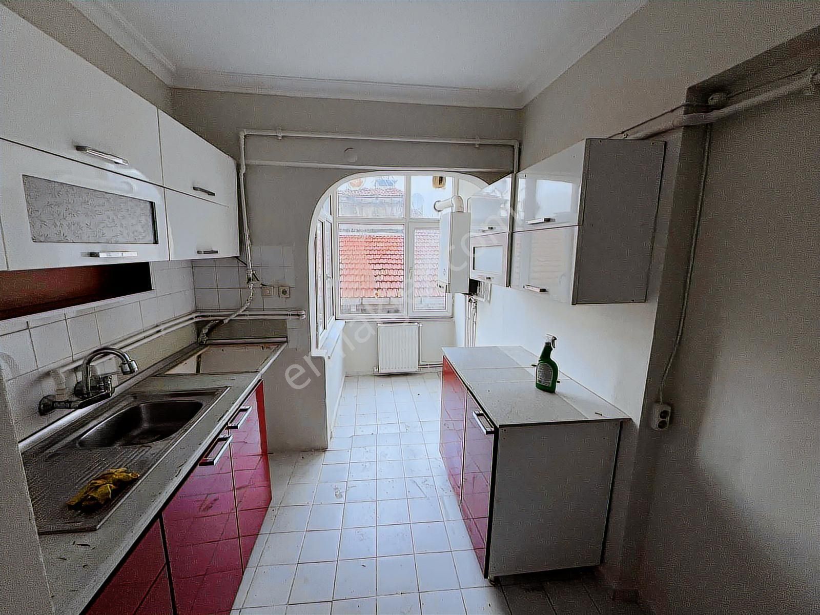 Maltepe Zümrütevlerde Öz İş Sitesisinde Cad Üzeri 3+1 5 Kat - Görsel 23