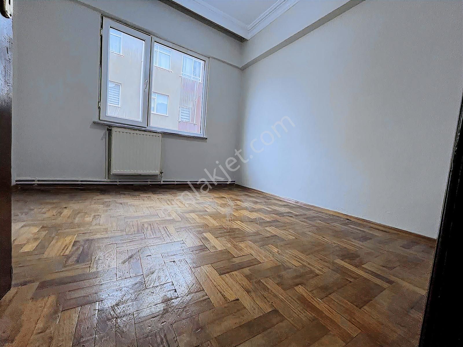 Maltepe Zümrütevlerde Öz İş Sitesisinde Cad Üzeri 3+1 5 Kat - Görsel 16