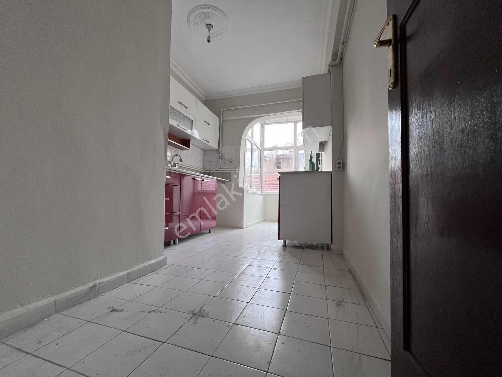 Maltepe Zümrütevlerde Öz İş Sitesisinde Cad Üzeri 3+1 5 Kat - Görsel 13