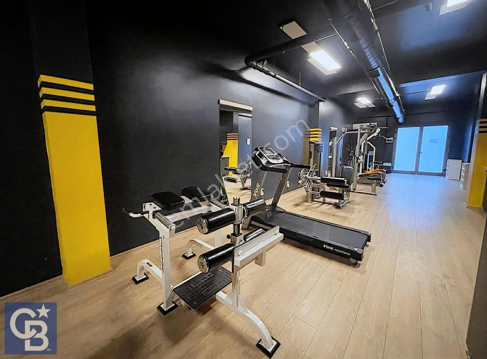 Aliağa'nın En Prestijli Sitesi Ertürk Loca'da Satılık 2+1 - Görsel 3