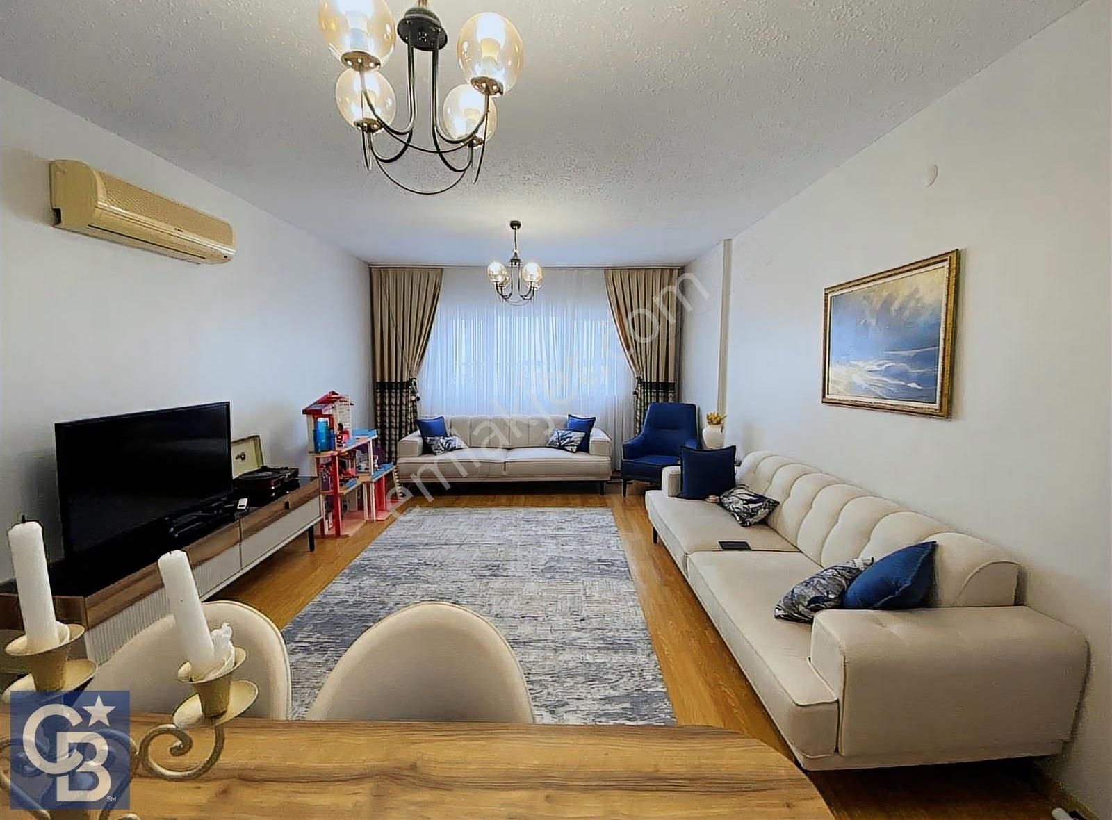 Aliağa'da Deniz Manzaralı, Masrafsız 2+1 Satılık Daire