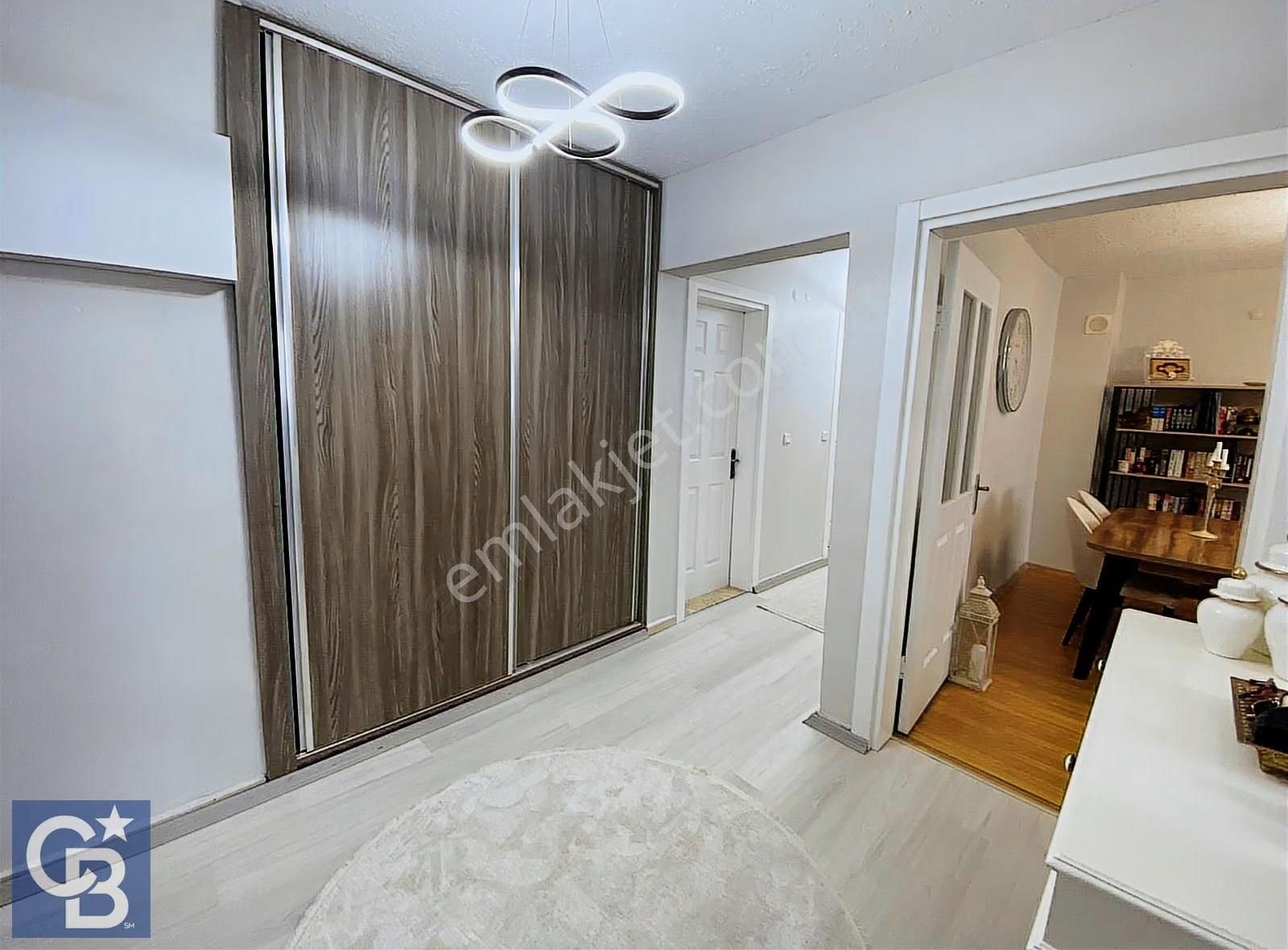 Aliağa'da Deniz Manzaralı, Masrafsız 2+1 Satılık Daire - Görsel 7