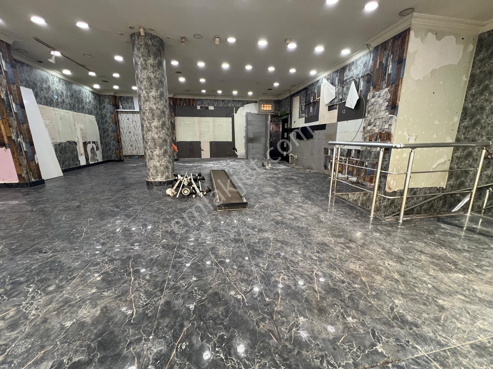 Şirinevler Mahallesinde Yaya Ve Araç Trafiğinin Olduğu Fetih 5 Sokakta Kiralık 2 Katlı Dükkan - Görsel 8