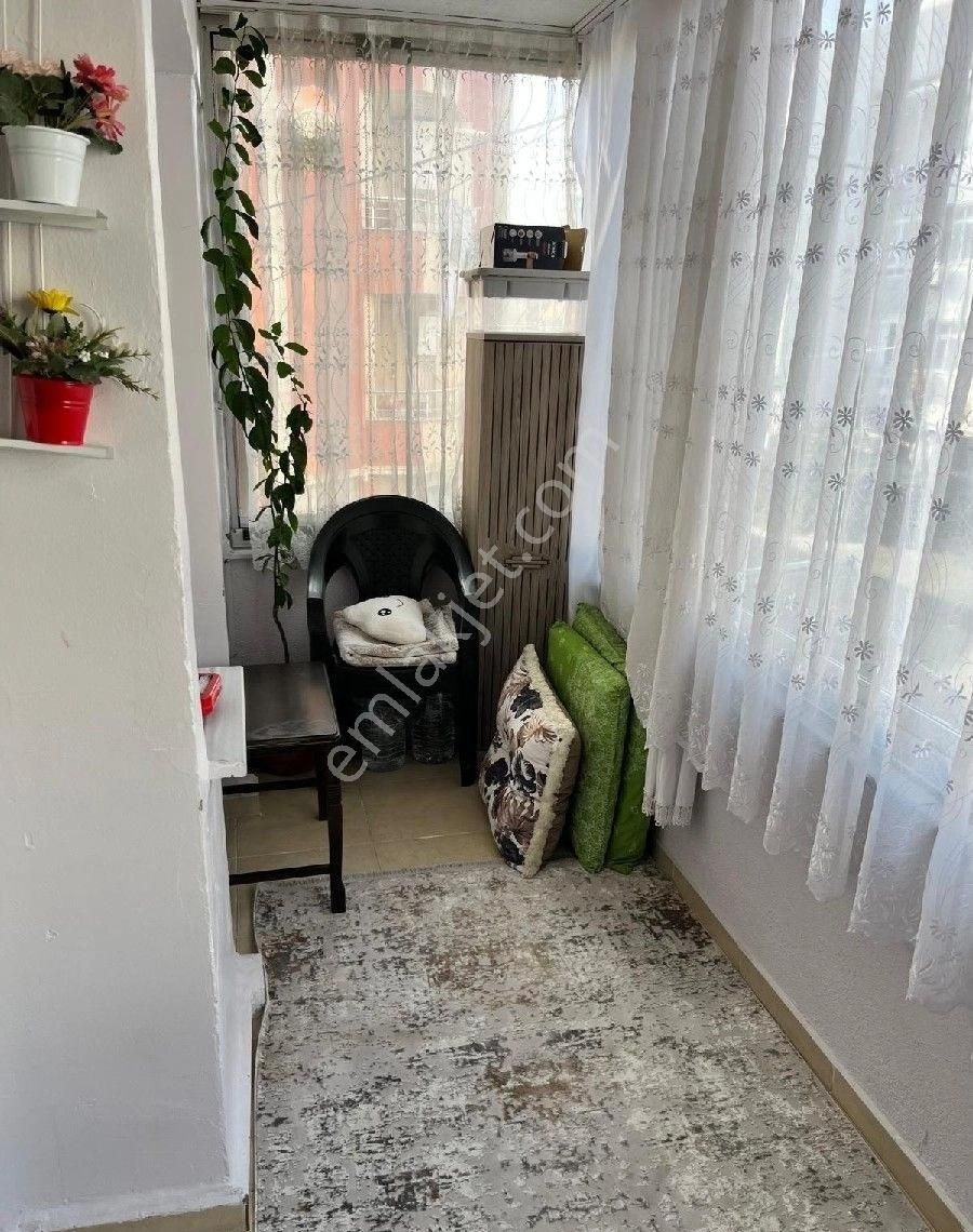 Çınarlı Mahallesi 2.kat 2+1 96m2 Satılık Daire - Görsel 5