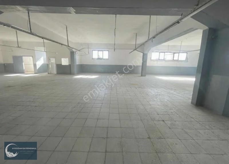 Aydoğan'dan Cadde Üzerinde 1800 M2 - Görsel 2