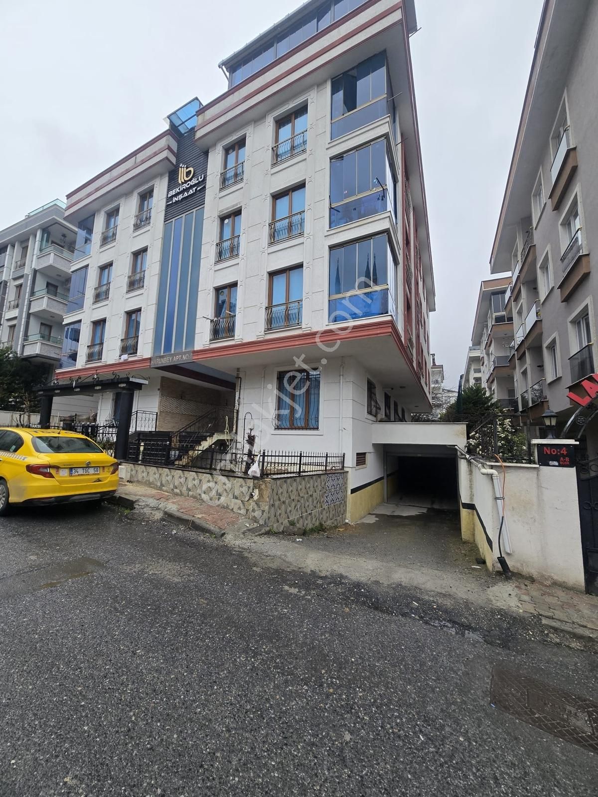 Beylikdüzü Kavaklı Mah. Oturuma Hazır Masrafsız 2+1 Kiralık !!