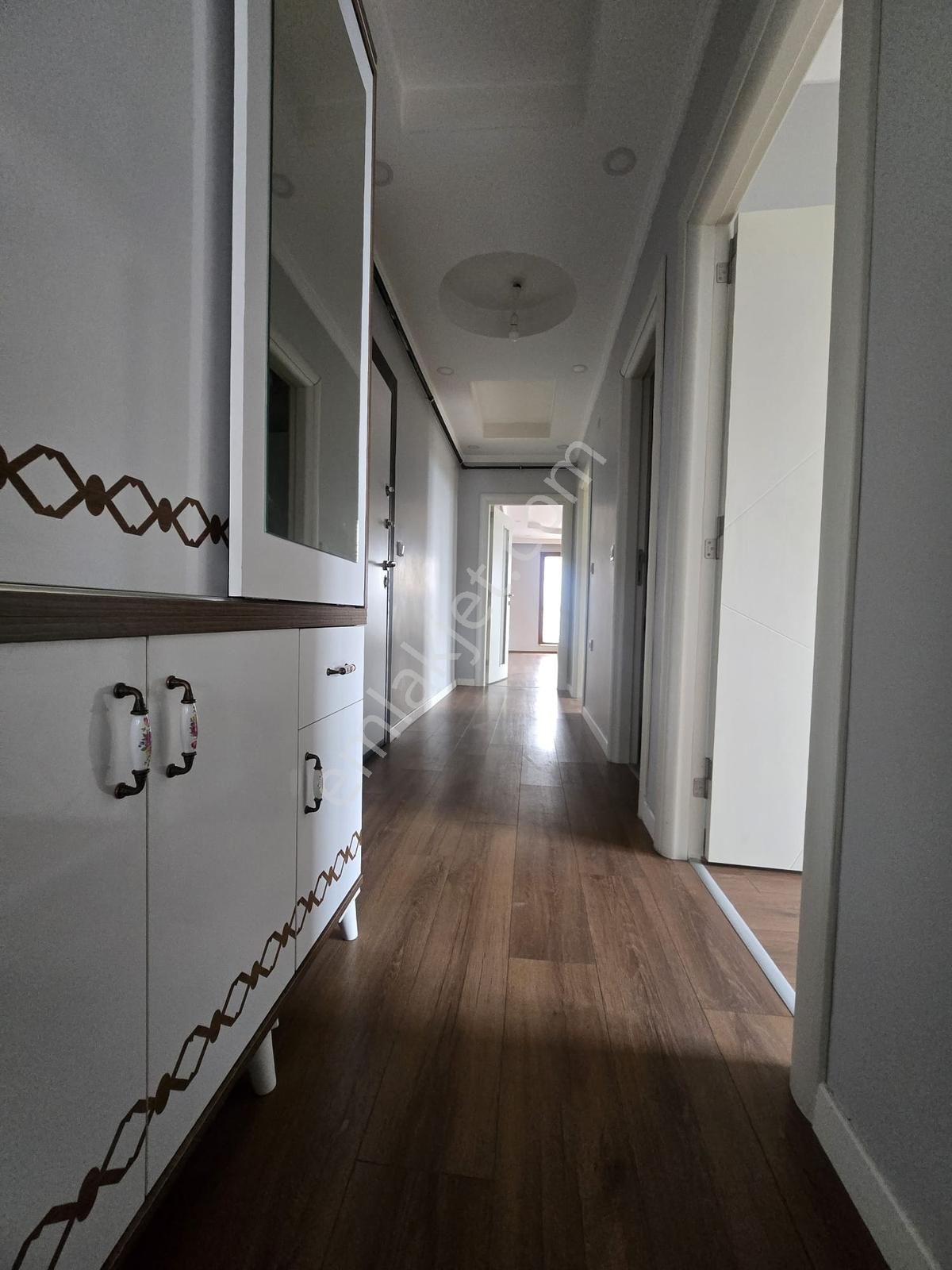 Beylikdüzü Kavaklı Mah. Oturuma Hazır Masrafsız 2+1 Kiralık !! - Görsel 21