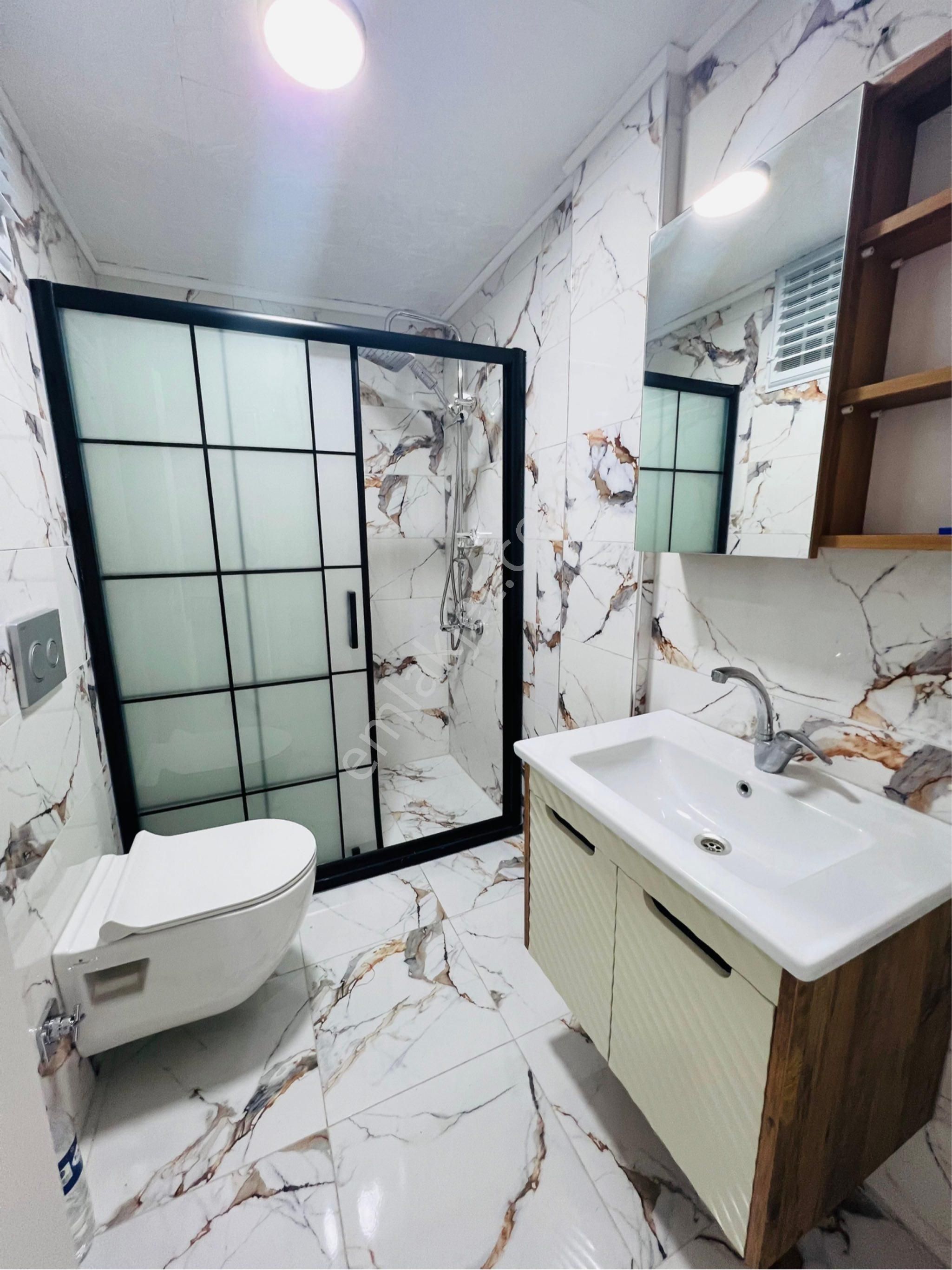 Divitcioglu Caddesi Uzerinde Satılık Daire - Görsel 3