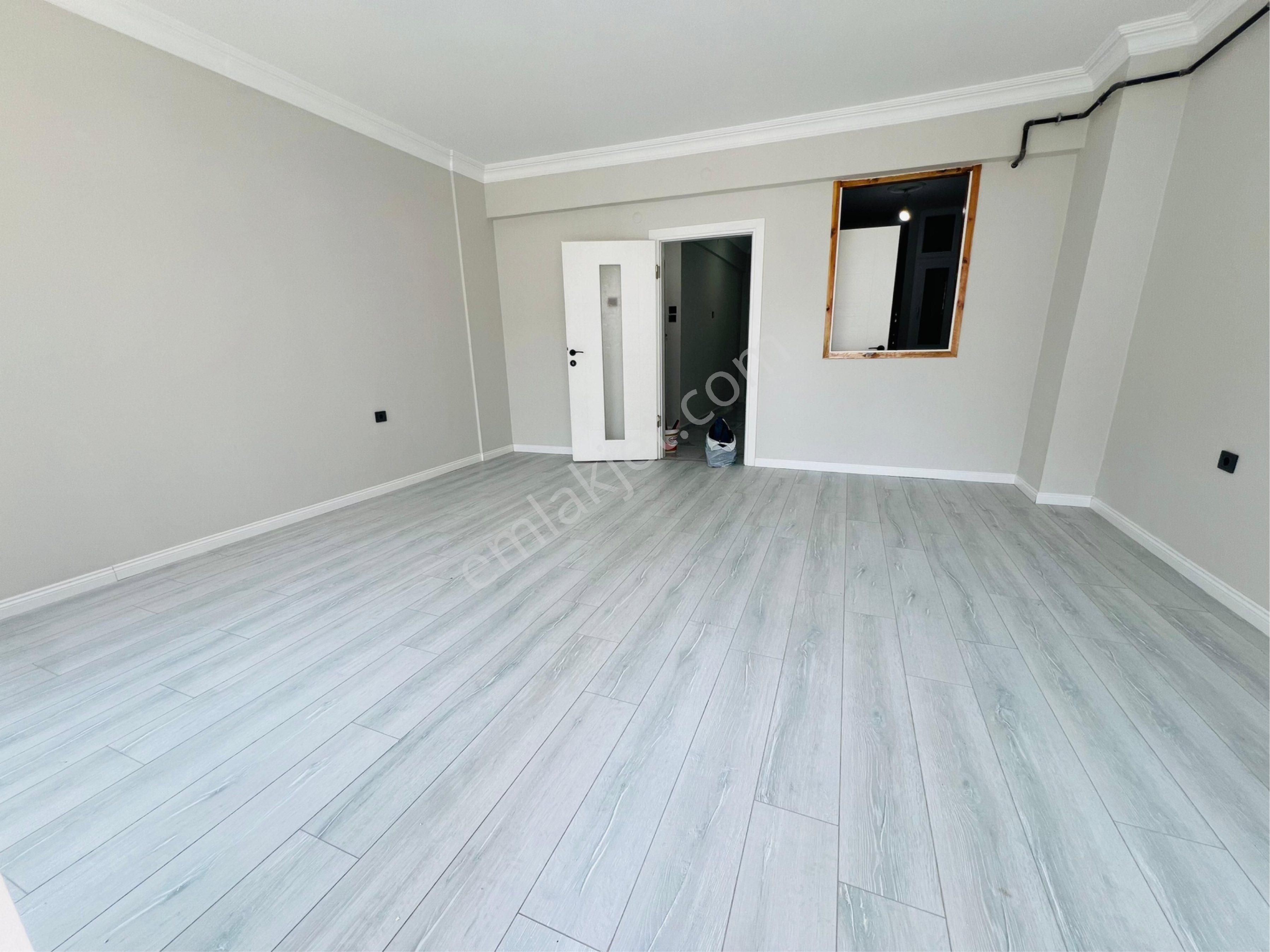 Divitcioglu Caddesi Uzerinde Satılık Daire - Görsel 11