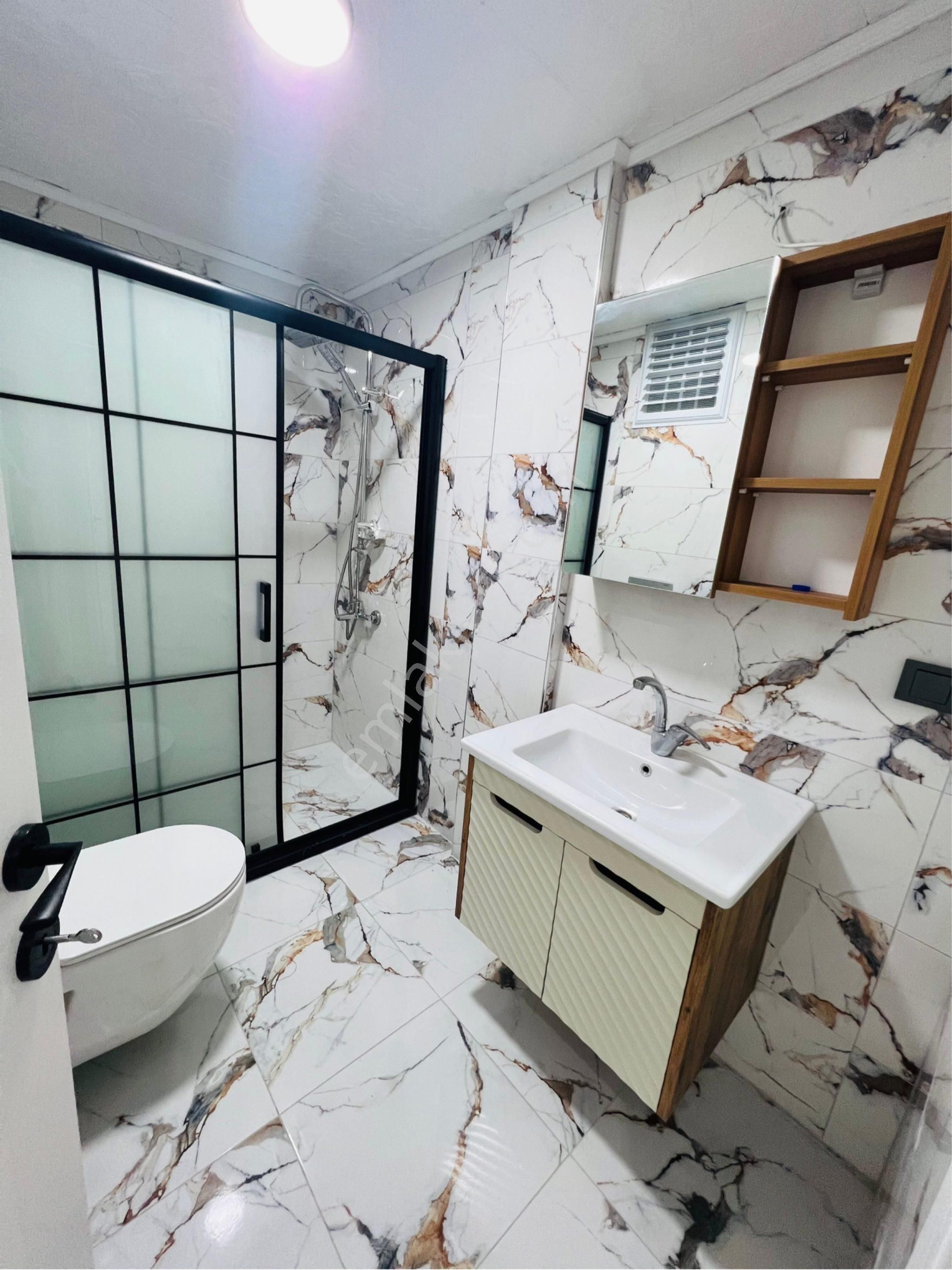 Divitcioglu Caddesi Uzerinde Satılık Daire - Görsel 6