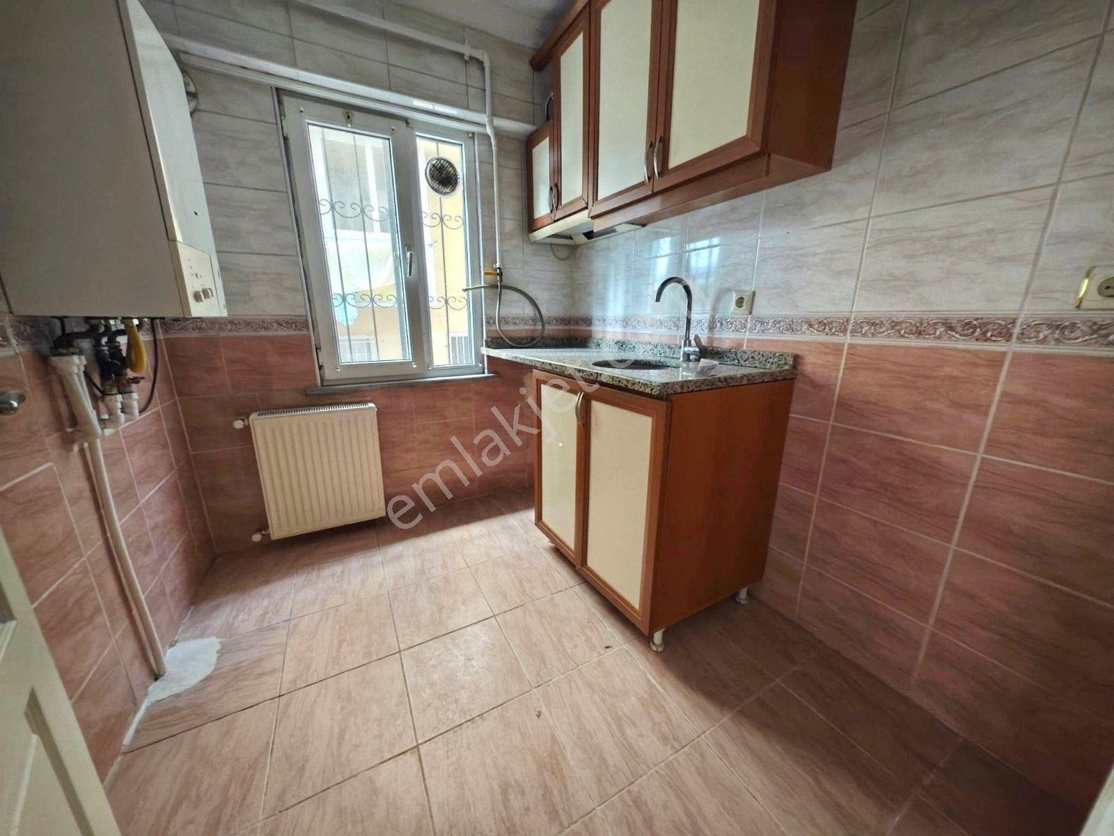 Tutar Da Çakmak Duragı Yakını 2+1 70 M2 Bahçe Kat Daire Boş - Görsel 16