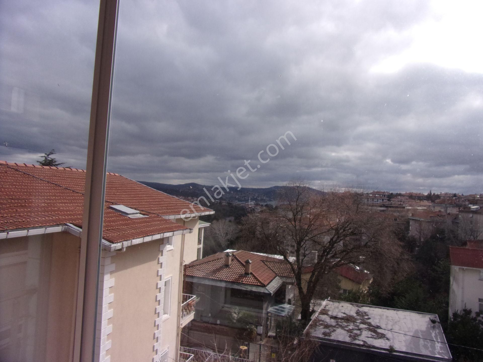Tarabya Sevgi Sitesinde 3+1 145 Metrekare Metroya Yakın Bakımlı Kiralık Daire - Görsel 8