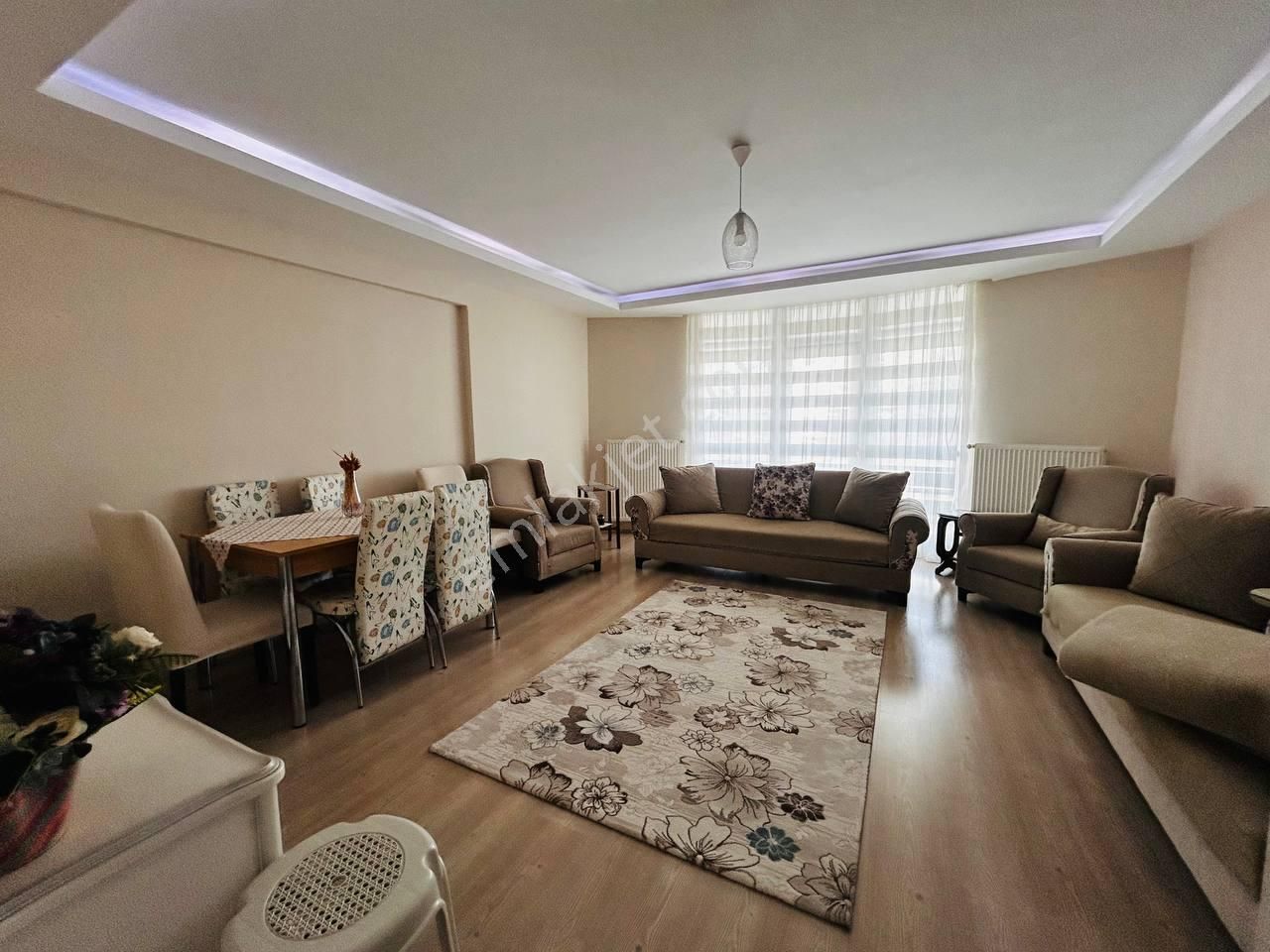 Fiyat Düştü! Atakumda Site İçinde Satılık 3+1 Daire - Görsel 9