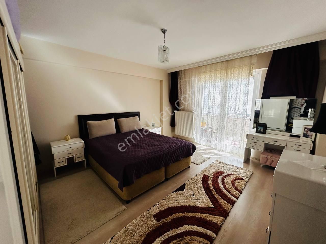 Fiyat Düştü! Atakumda Site İçinde Satılık 3+1 Daire - Görsel 21