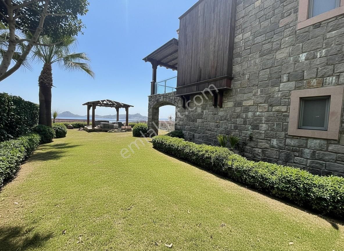 Yalıkavakta Marina Manzaralı Natamam Müstakil Villa | Tekce - Görsel 24