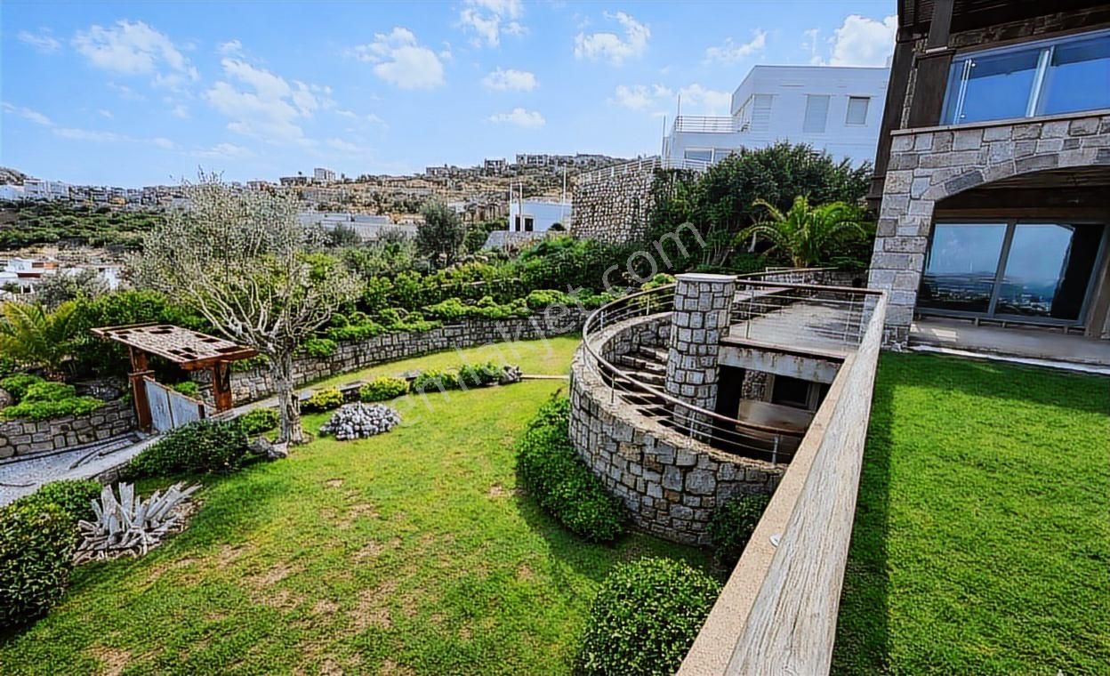 Yalıkavakta Marina Manzaralı Natamam Müstakil Villa | Tekce - Görsel 18