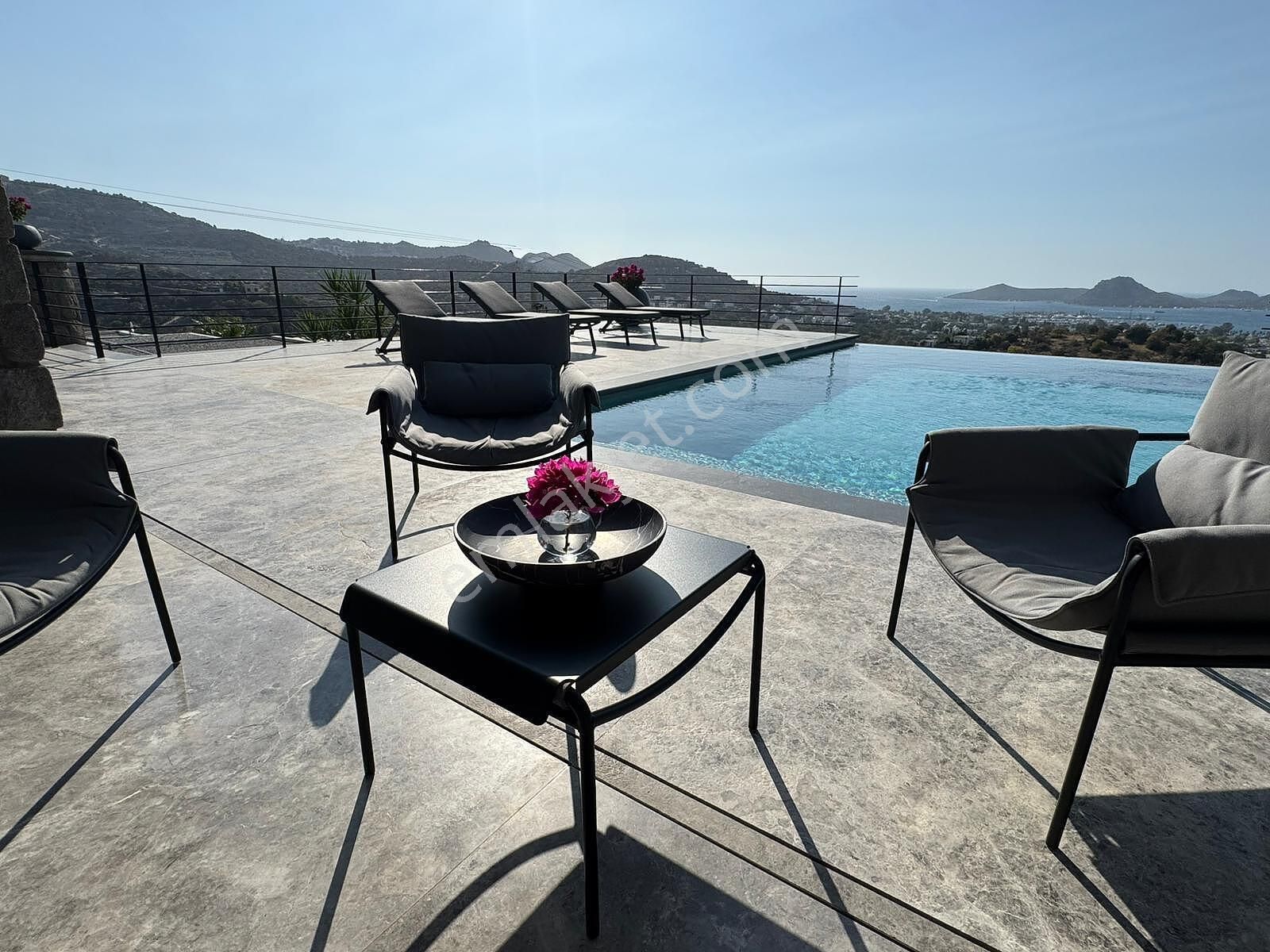 Yalıkavakta Marina Manzaralı Natamam Müstakil Villa | Tekce - Görsel 14