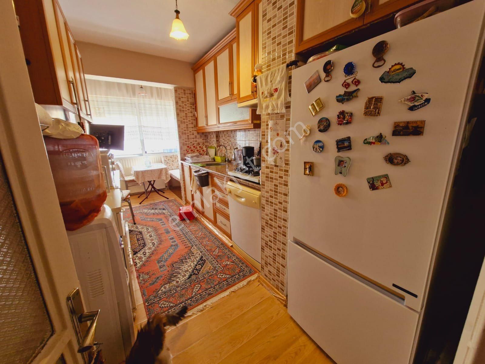 Askeri Hastane Yanında 2+1 110m2 Önü Açık Ferah Bakımlı Daire - Görsel 9