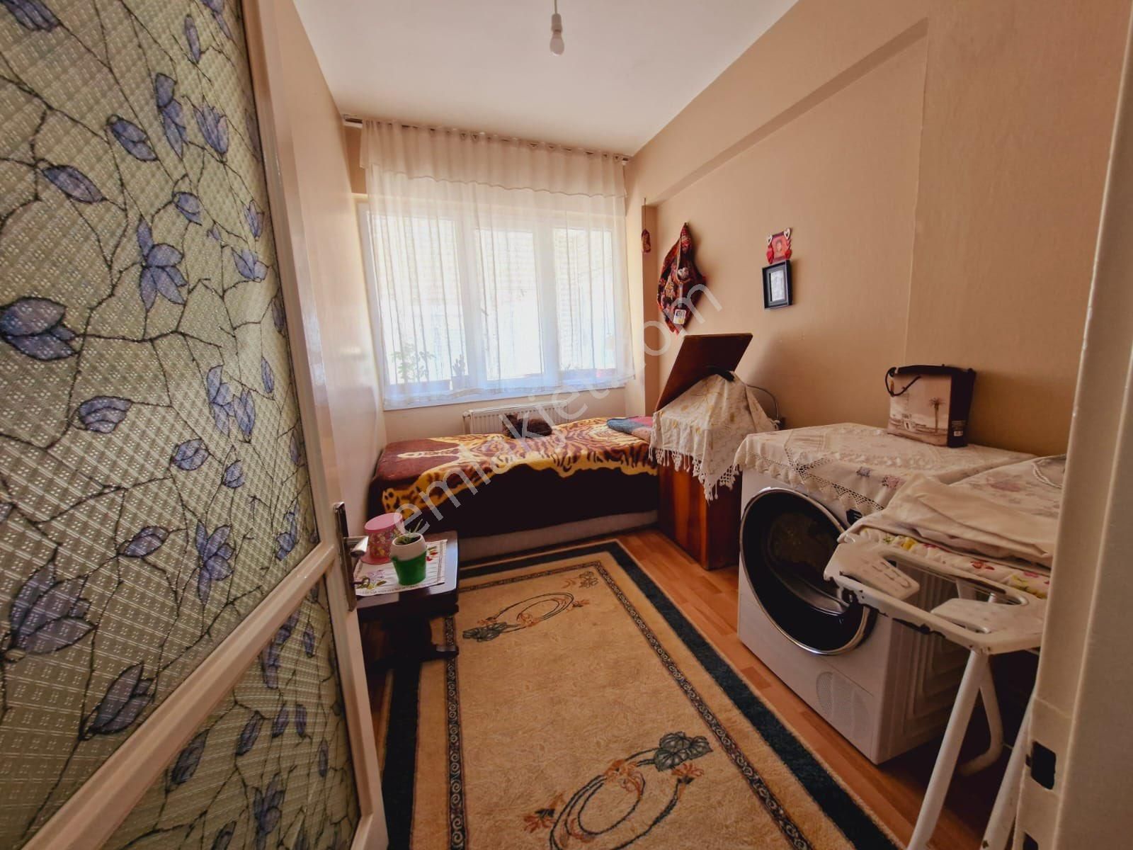 Askeri Hastane Yanında 2+1 110m2 Önü Açık Ferah Bakımlı Daire - Görsel 13