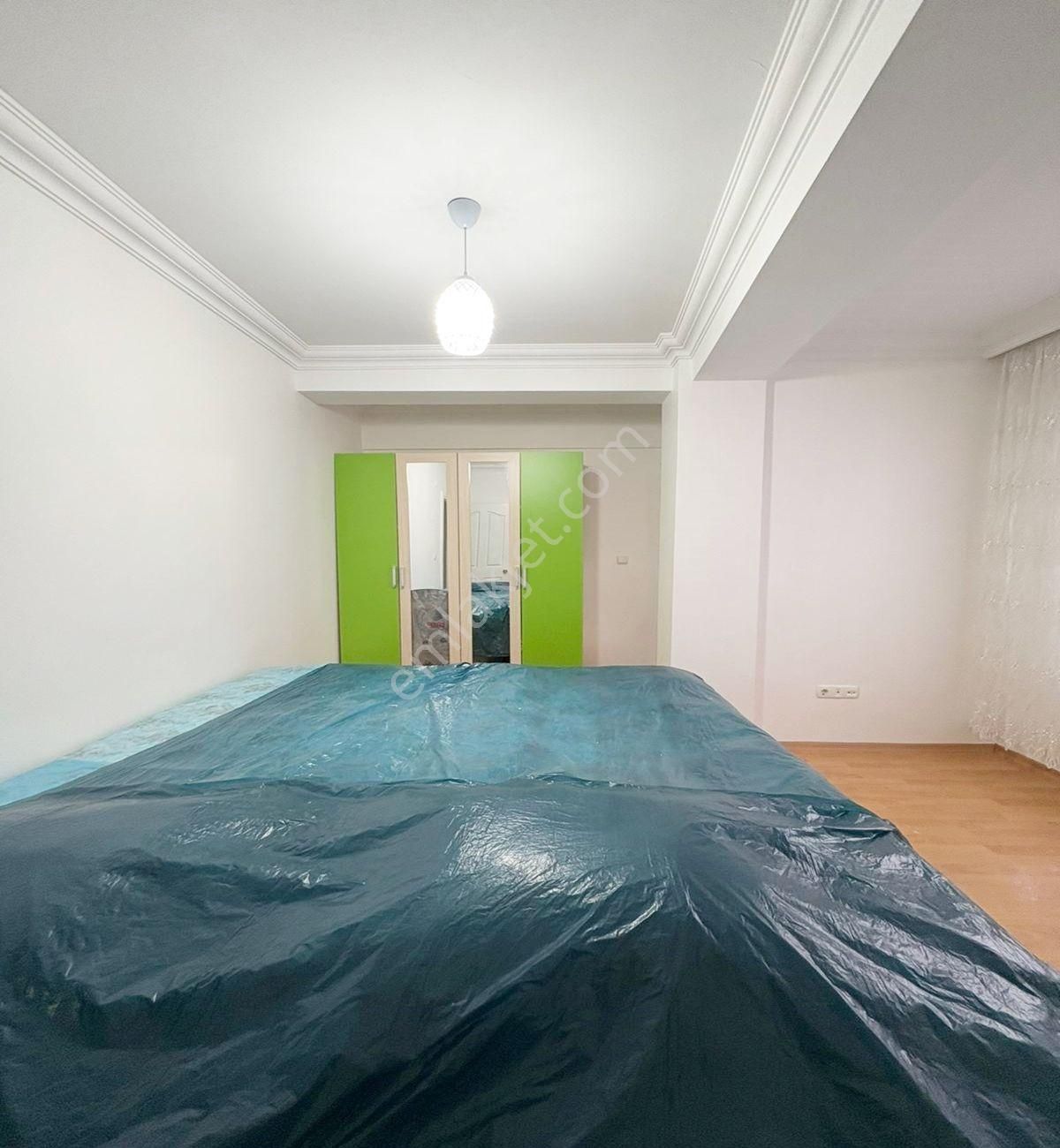 Avcılar Cihangirde 3+1 Ön Cephe Geniş Kullanışlı Satılık Ara Kat Daire - Görsel 3