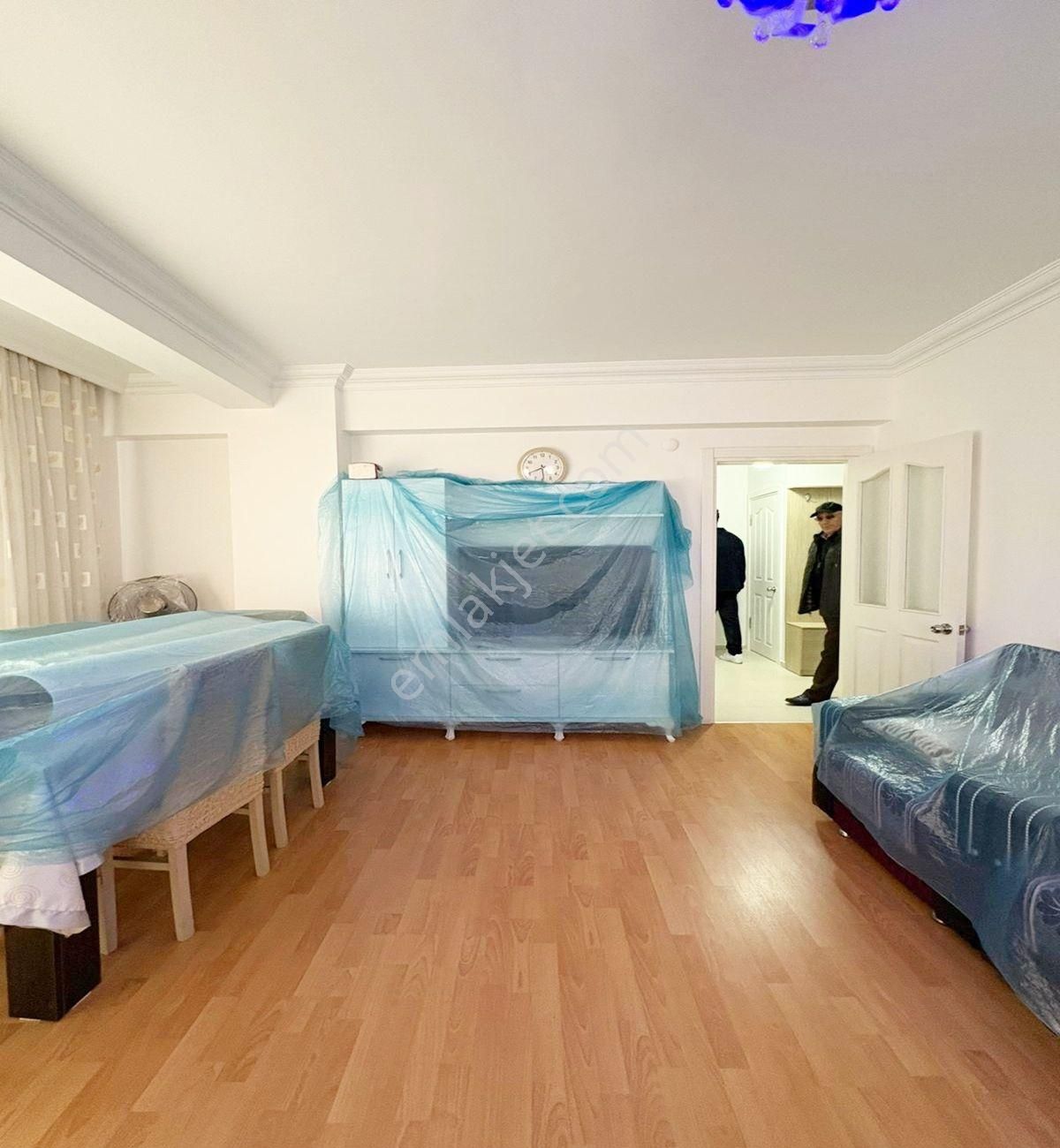 Avcılar Cihangirde 3+1 Ön Cephe Geniş Kullanışlı Satılık Ara Kat Daire - Görsel 21