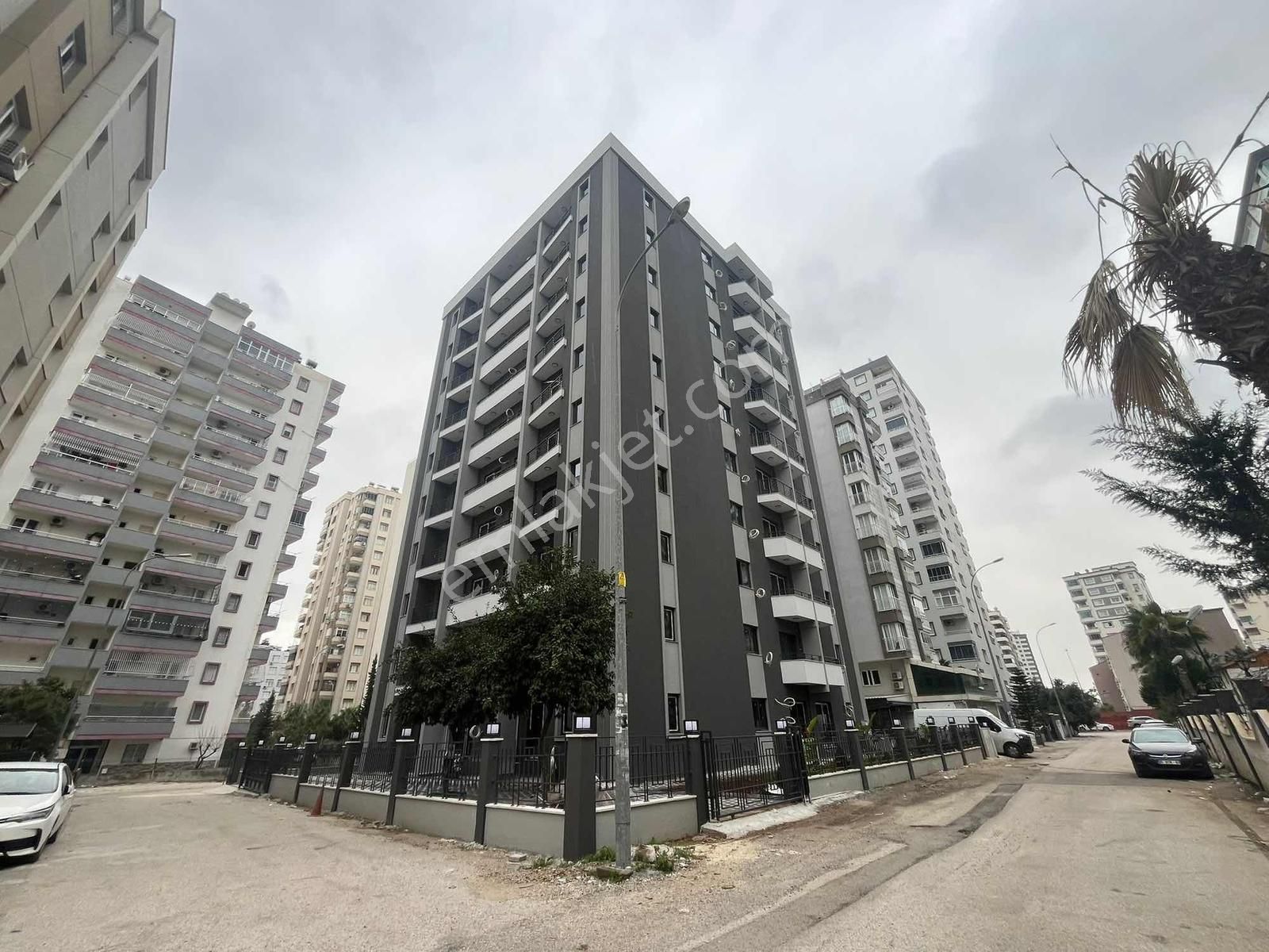 Türkmenbaşı/cam Kuleler Cvr/yatırım Fırsatı/ultra Lüks/sıfır/1+1