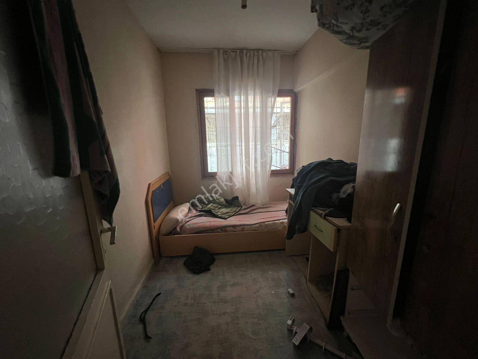 Buca Çamlık Mahde Uçanyol Yanı 2+0 60m2 Eşyalı Kiralık Klasik Daire - Görsel 5