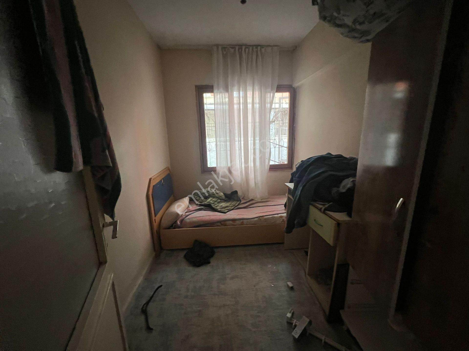 Buca Çamlık Mahde Uçanyol Yanı 2+0 60m2 Eşyalı Kiralık Klasik Daire - Görsel 6