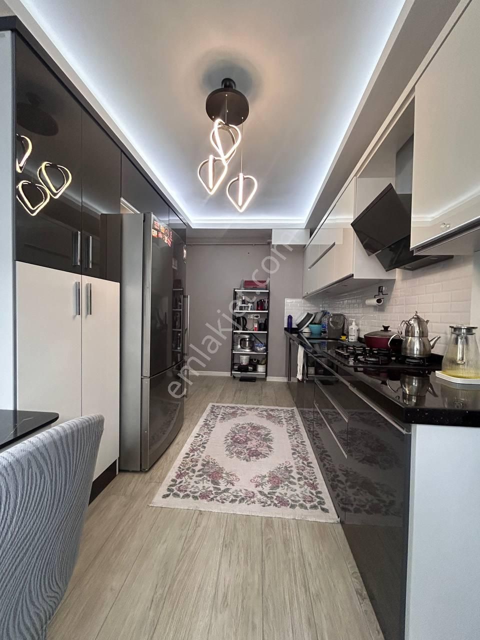 Nişantaşı Caddesine 2. Bina Donanımlı Satılık 3+1 Daire - Görsel 6