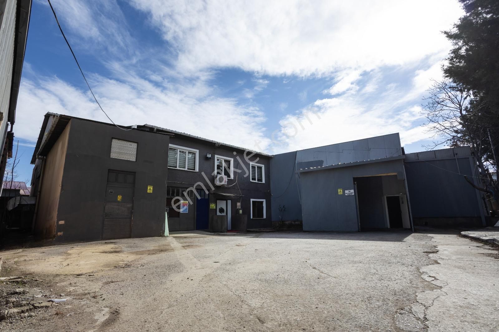 Kartal'da 2.800m² Kiralık Fabrika, Depo & Ofis 800 Kva Trafolu - Görsel 11