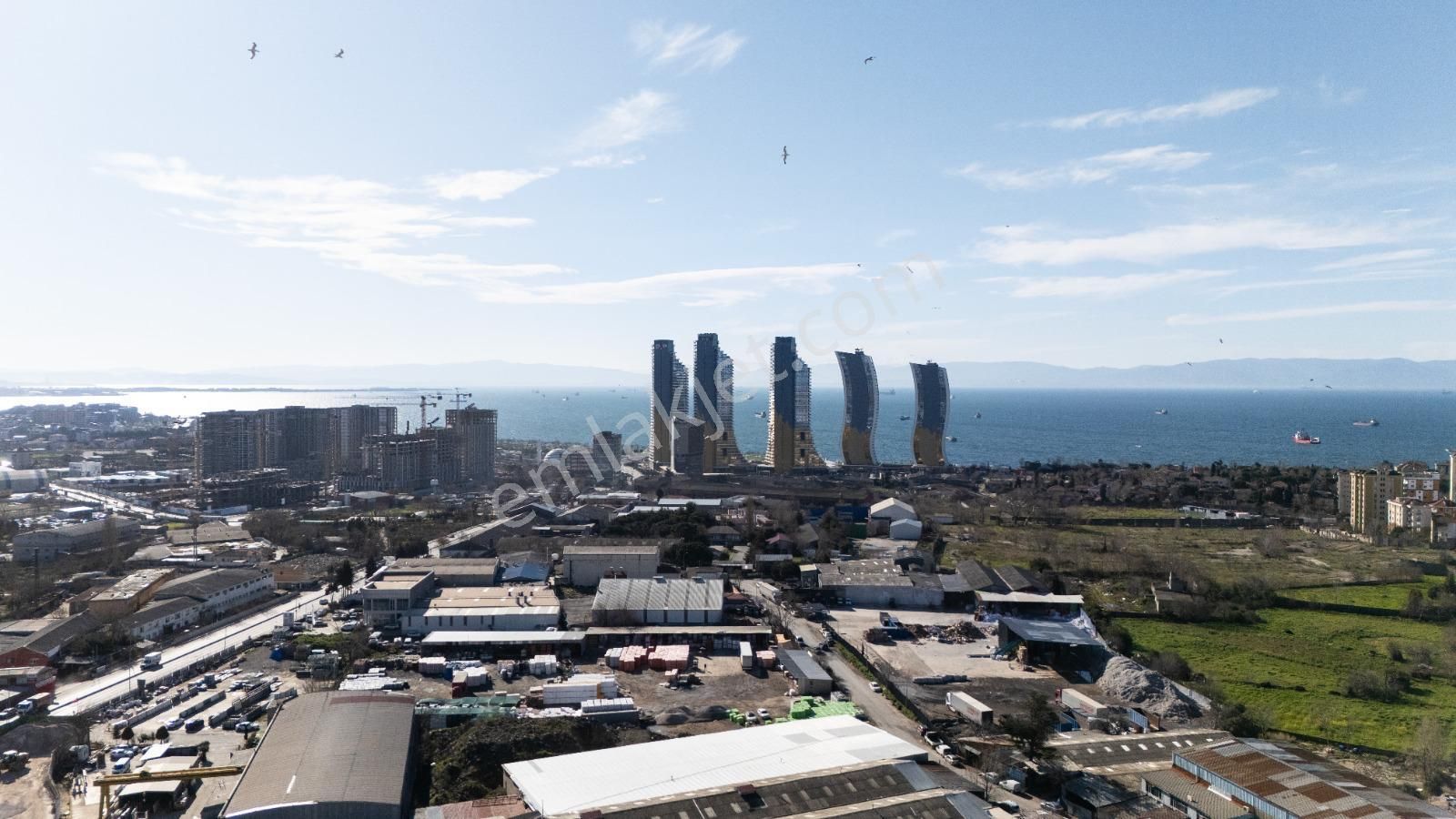 Kartal'da 2.800m² Kiralık Fabrika, Depo & Ofis 800 Kva Trafolu