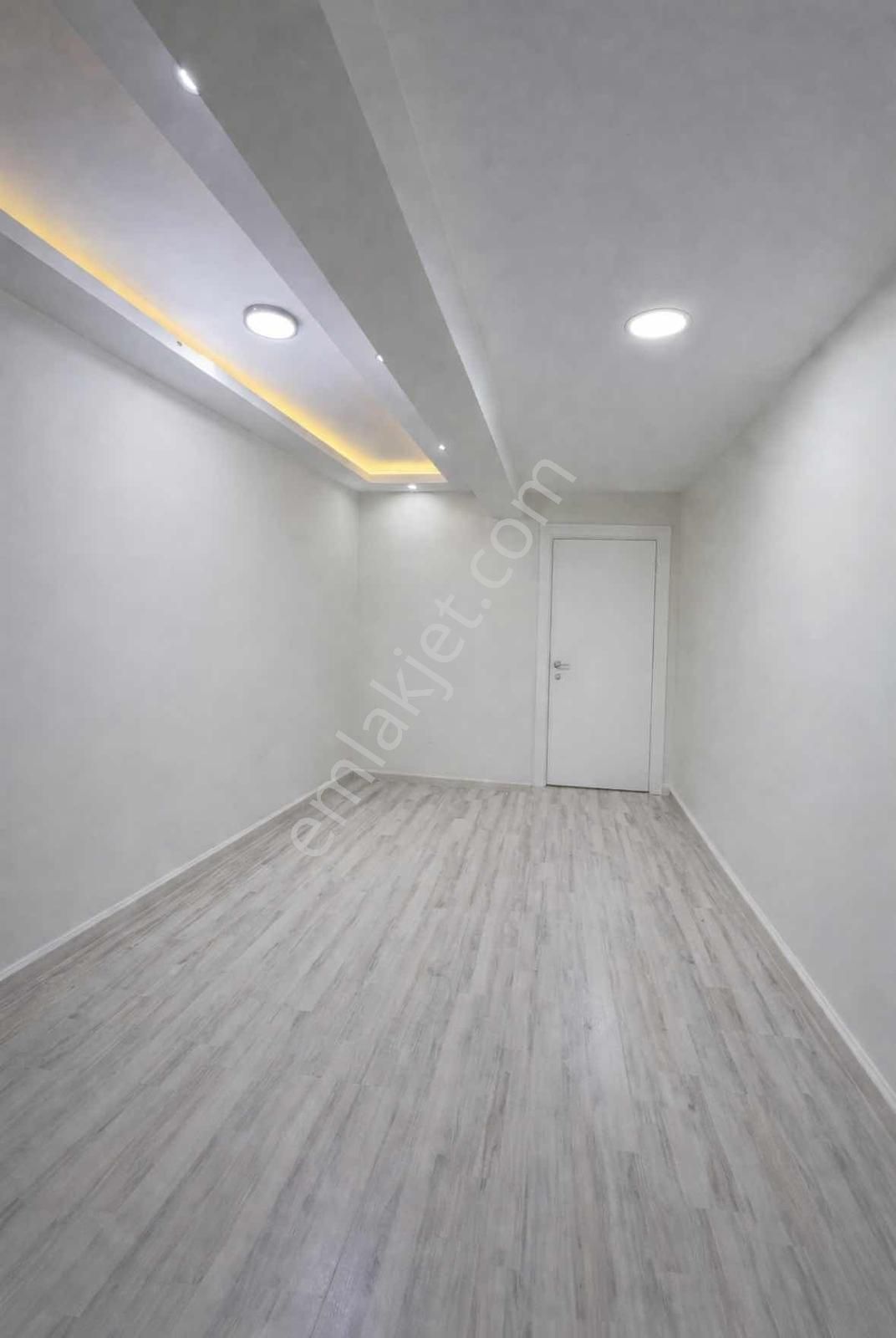 Nif Evlerinde Cam Balkonlu Özel Otoparklı Satılık 2+1 - Görsel 20