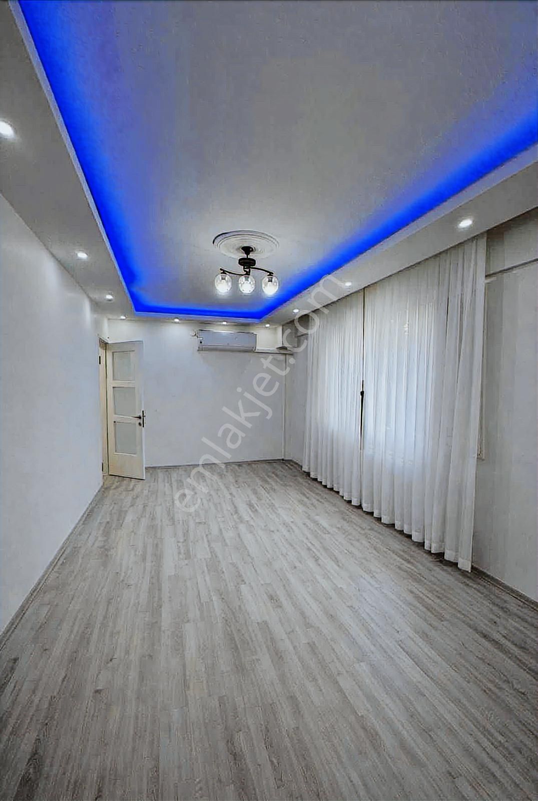 Nif Evlerinde Cam Balkonlu Özel Otoparklı Satılık 2+1 - Görsel 12