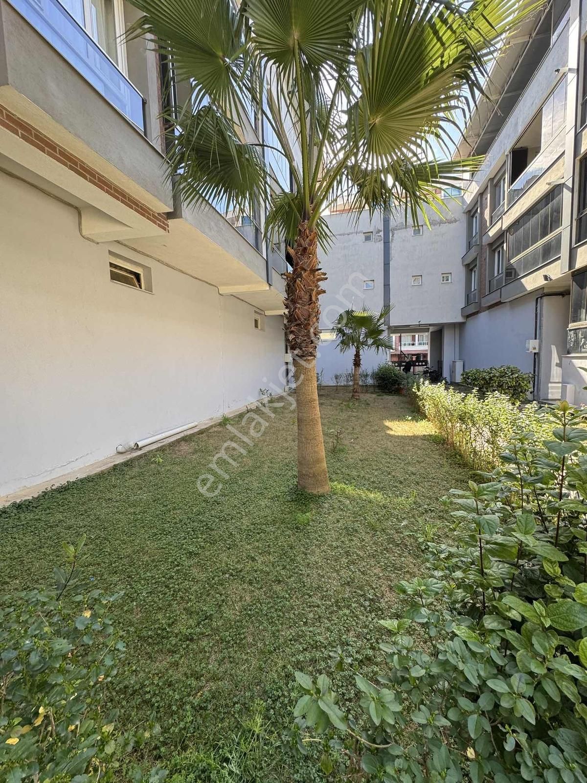 Nif Evlerinde Cam Balkonlu Özel Otoparklı Satılık 2+1 - Görsel 9