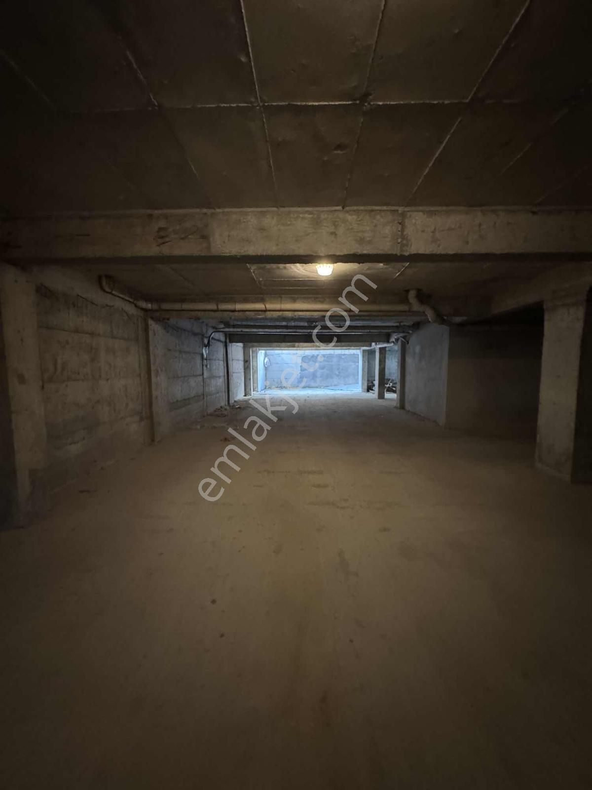 Nif Evlerinde Cam Balkonlu Özel Otoparklı Satılık 2+1 - Görsel 17