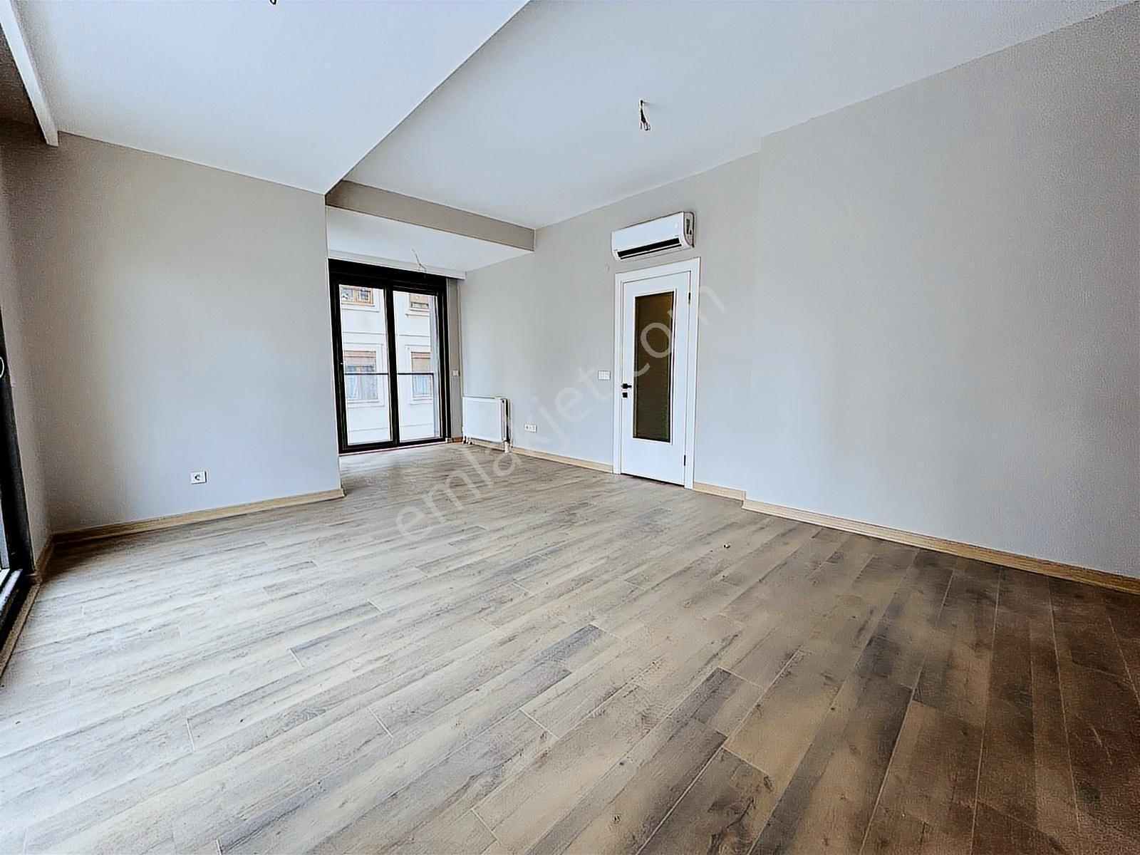 Ethemefendi Caddesinde İş Ve Konuta Uygun Sıfır Teraslı - Görsel 16