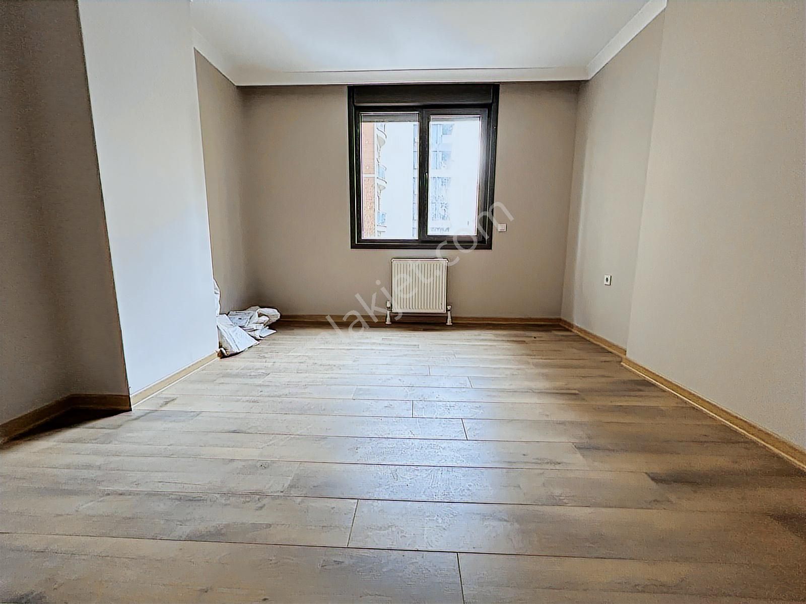 Ethemefendi Caddesinde İş Ve Konuta Uygun Sıfır Teraslı - Görsel 18