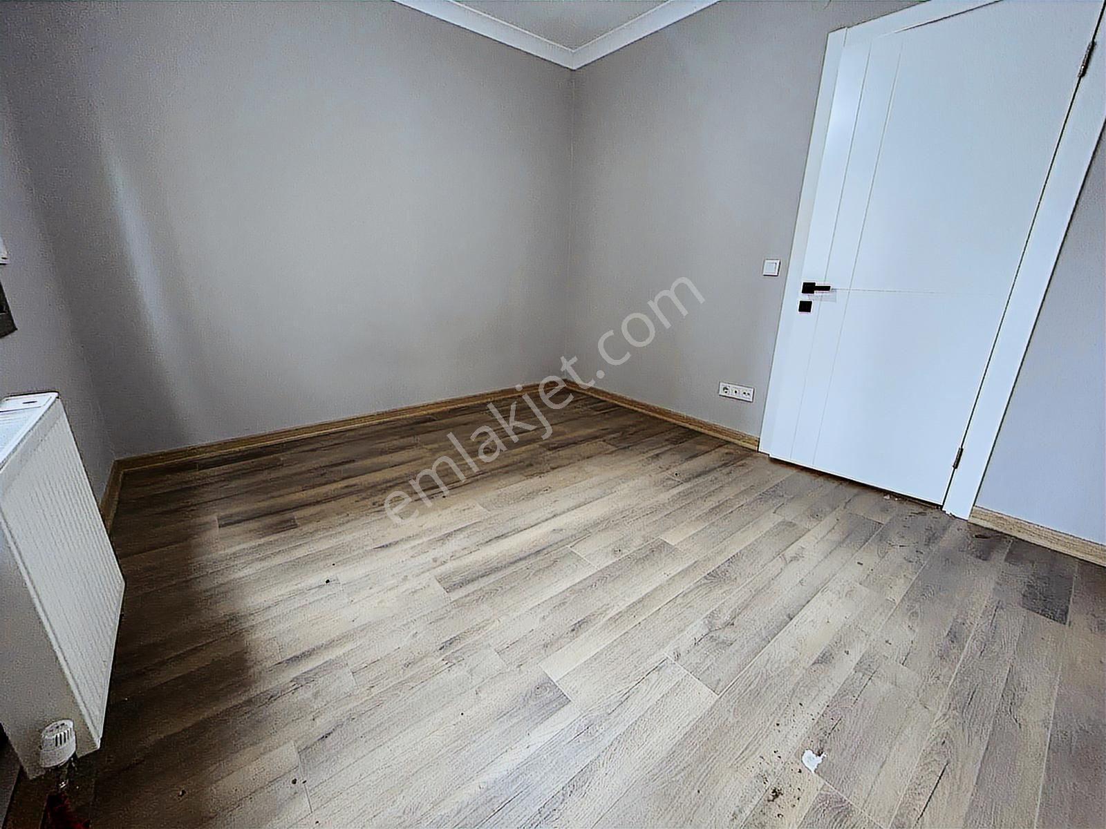 Ethemefendi Caddesinde İş Ve Konuta Uygun Sıfır Teraslı - Görsel 3