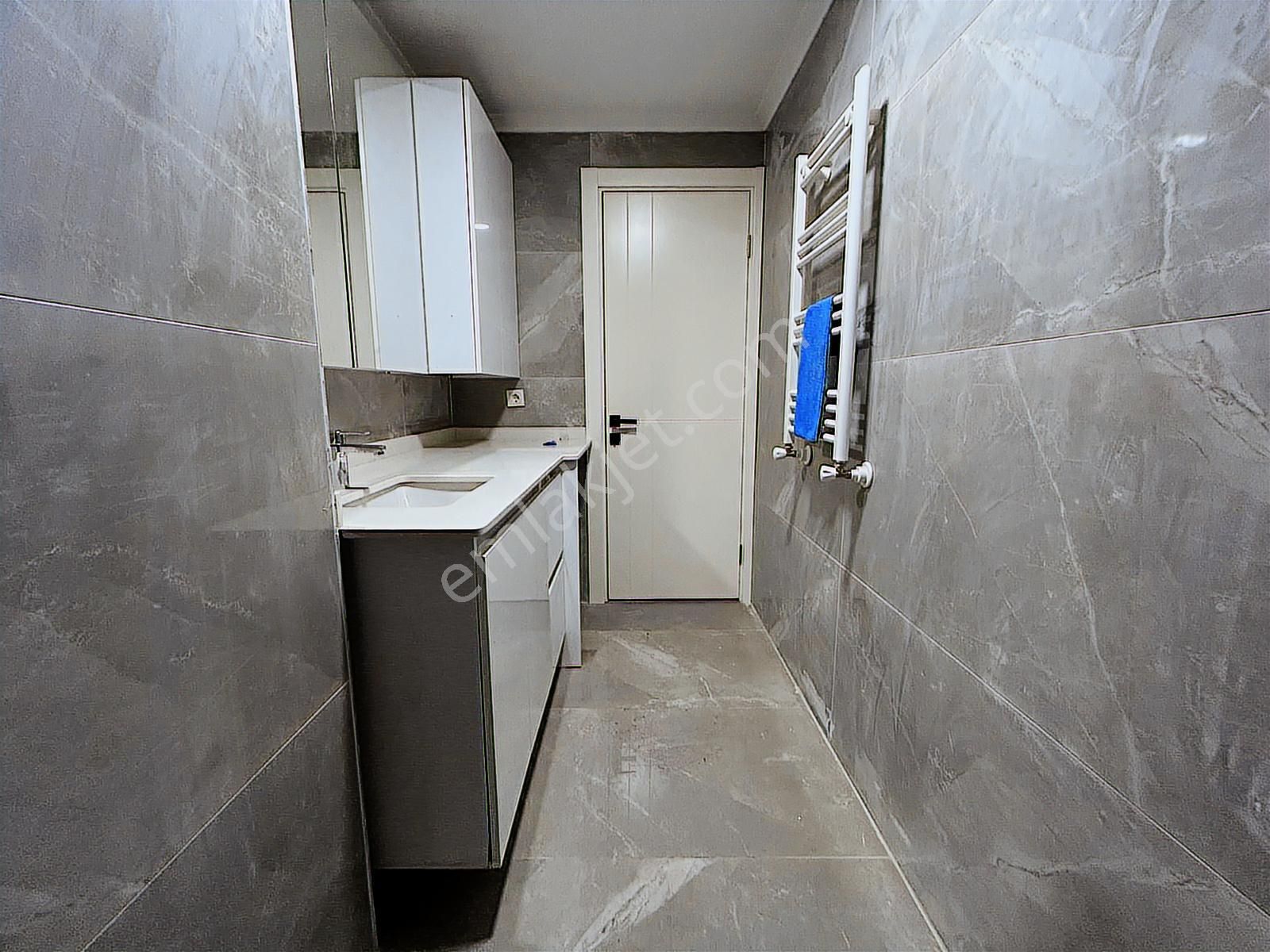 Ethemefendi Caddesinde İş Ve Konuta Uygun Sıfır Teraslı - Görsel 28