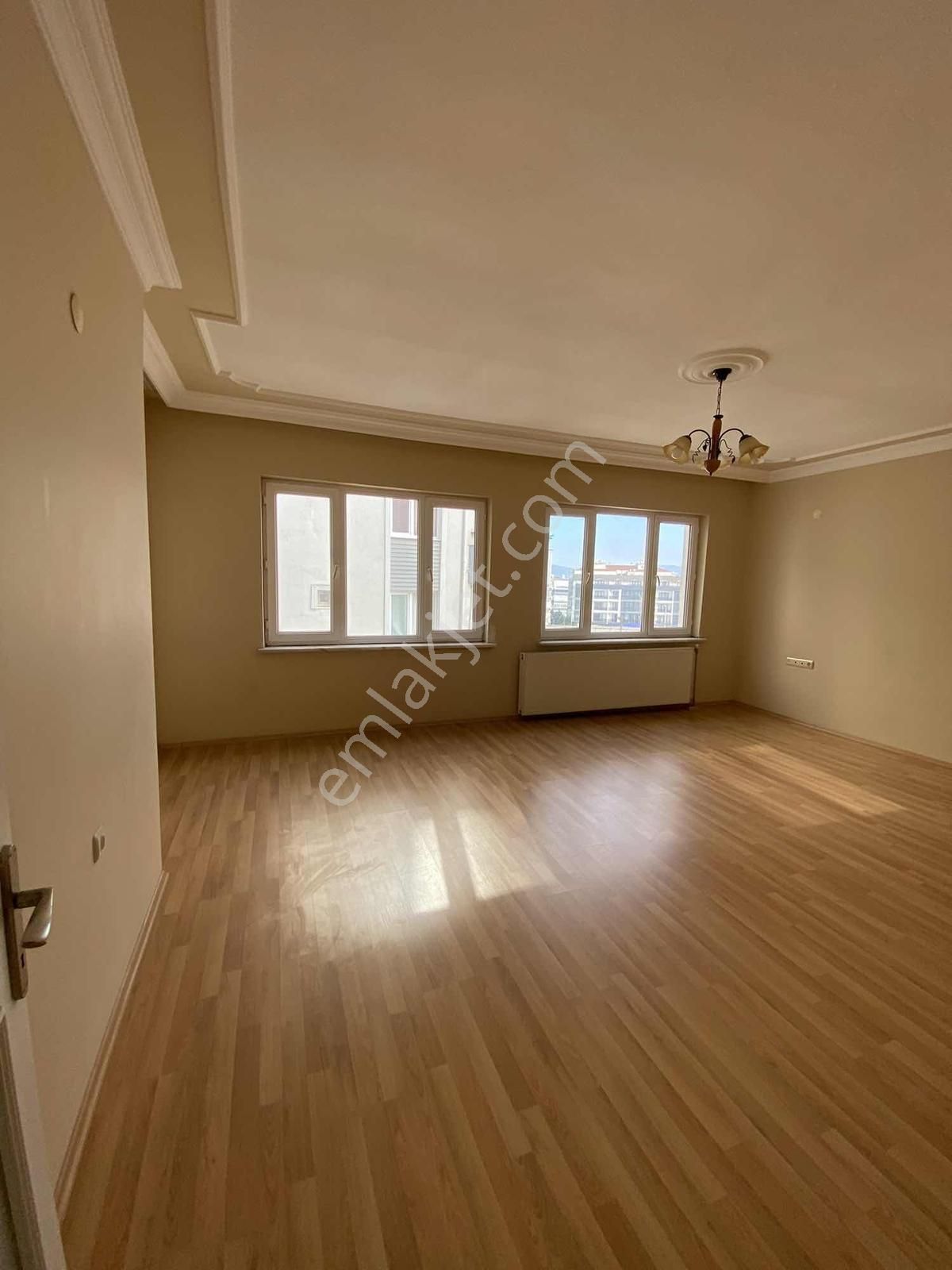 Bursa Mudanya Yolu Üzerinde, Güzelyalıda 3+1 Kiralık Daire - Görsel 10