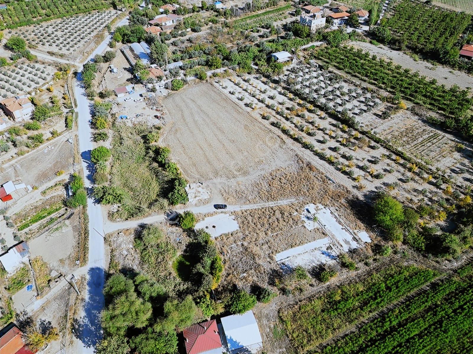 Asfalt Yola Sıfır Otobüs Duraklı Köşebaşı 9 Dönüm İmarlı Tarla - Görsel 3