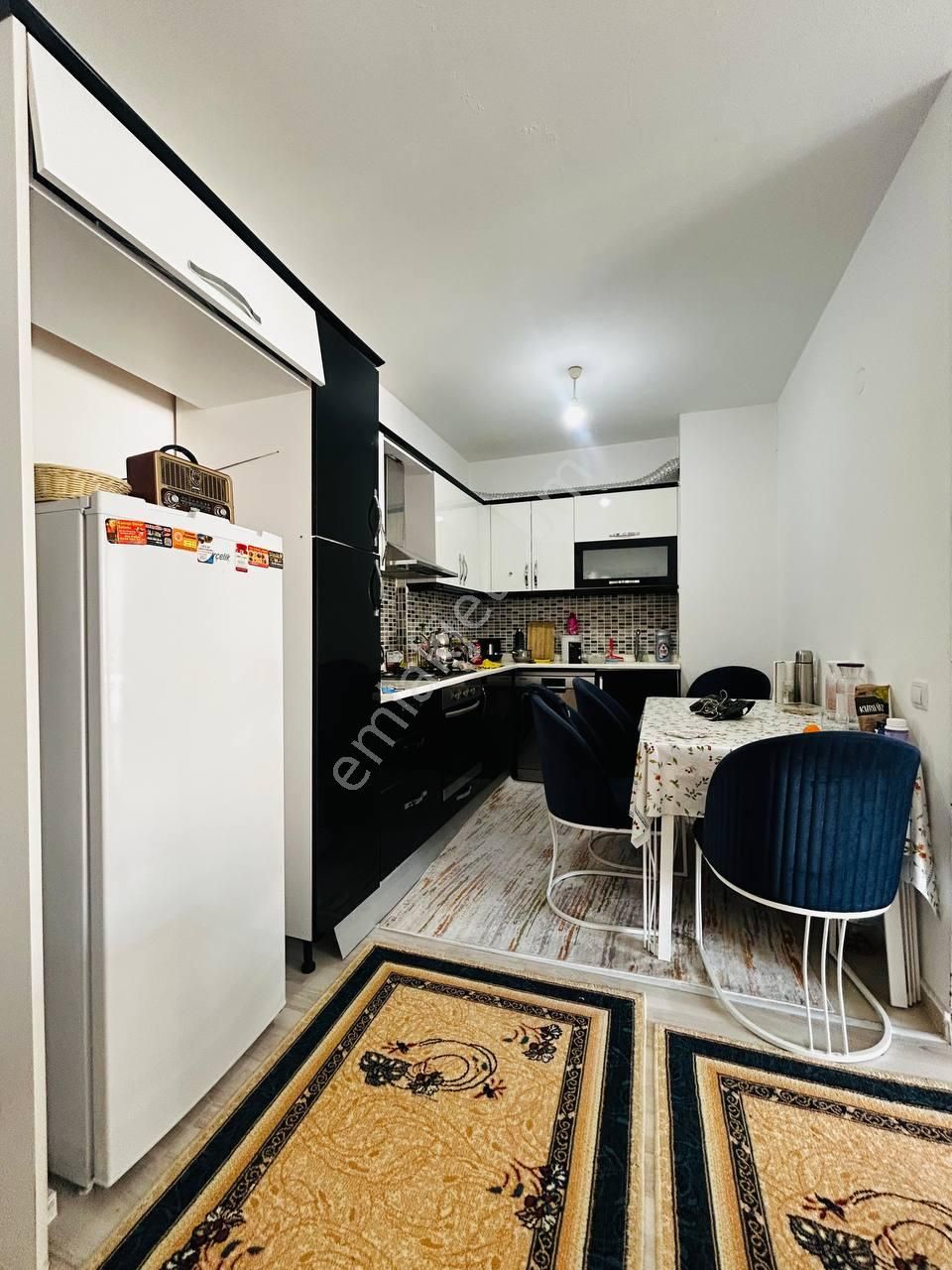 Atakent’ Te Uygun Fiyatlı Site İçi Satılık 2+1 Daire - Görsel 4