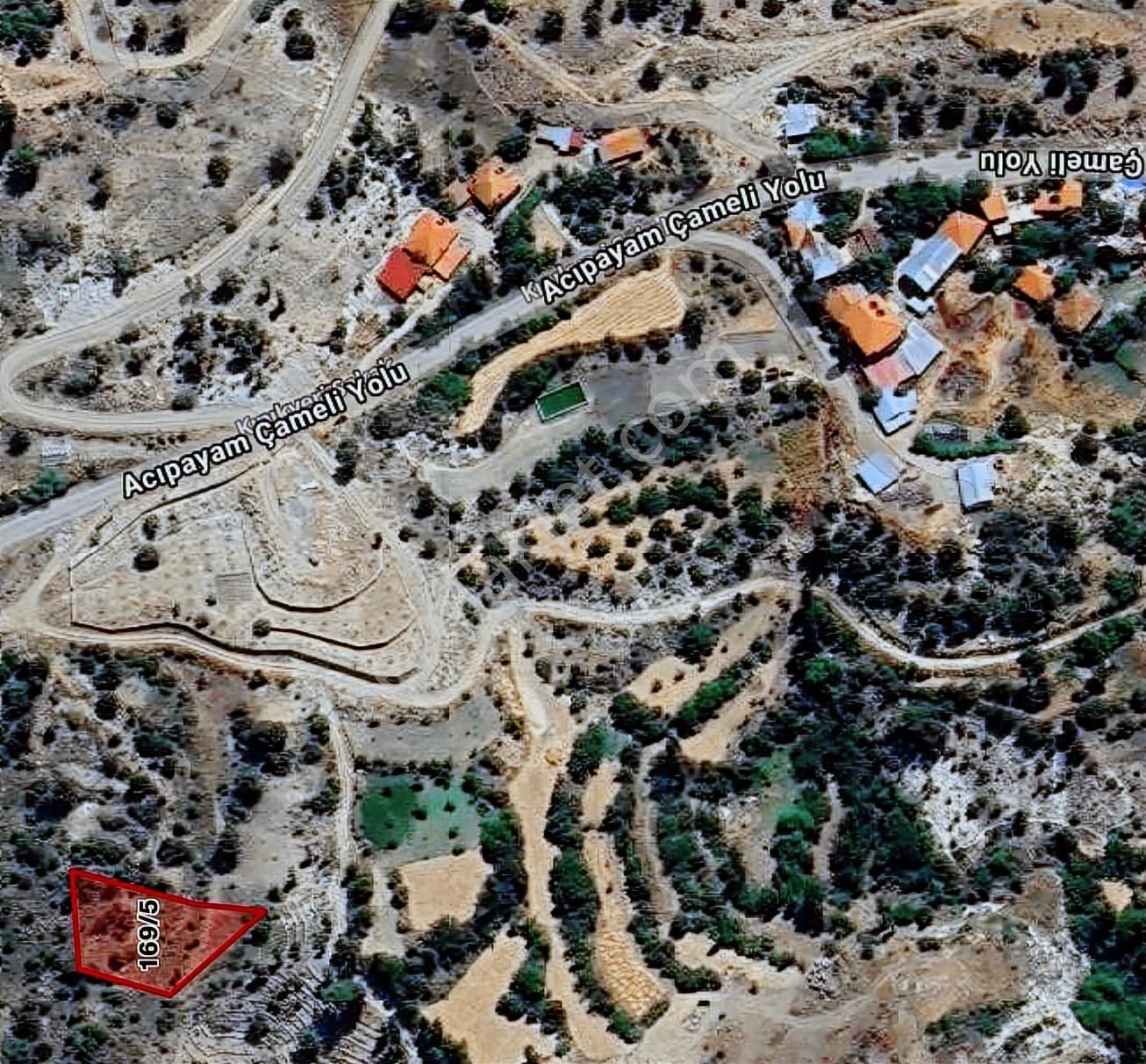 Fethiye'ye 63 Km Uzaklıkta Köy Yerleşim Sınırında 990 M2 Tarla - Görsel 9