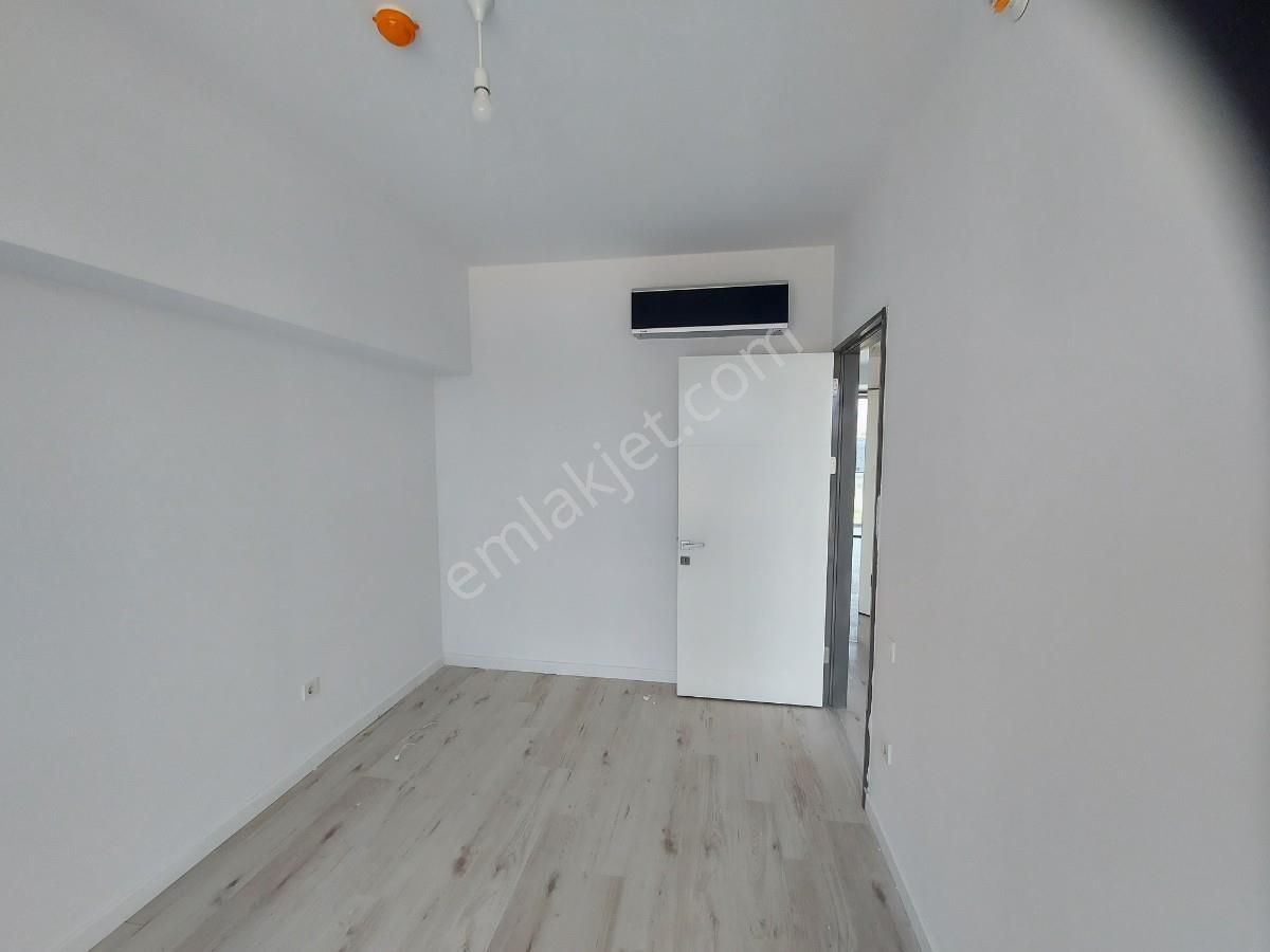 Turyaptan Ontan Rezidansta Kısmi Eşyalı Kiralık 2+1 Daire - Görsel 11