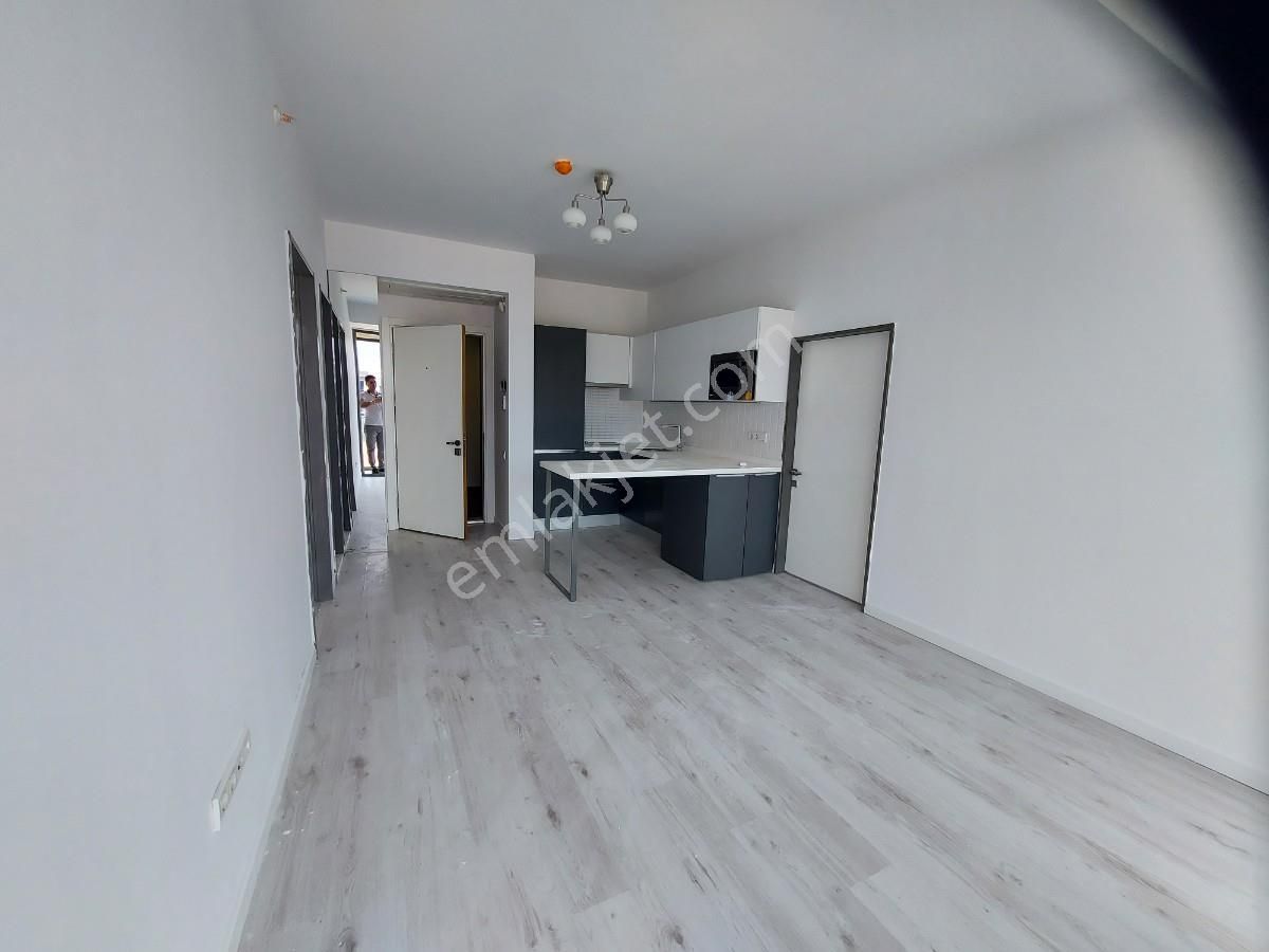Turyaptan Ontan Rezidansta Kısmi Eşyalı Kiralık 2+1 Daire - Görsel 4