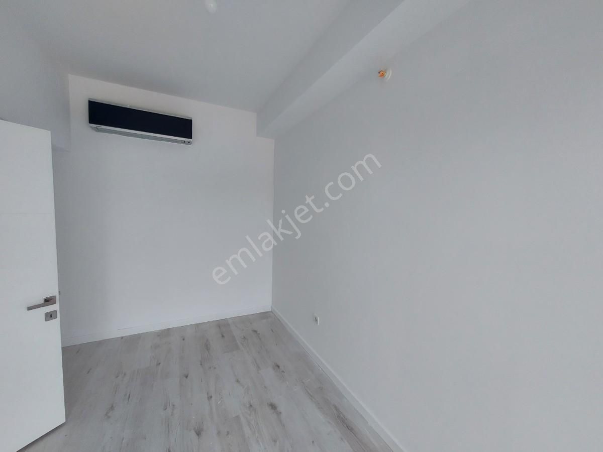 Turyaptan Ontan Rezidansta Kısmi Eşyalı Kiralık 2+1 Daire - Görsel 20