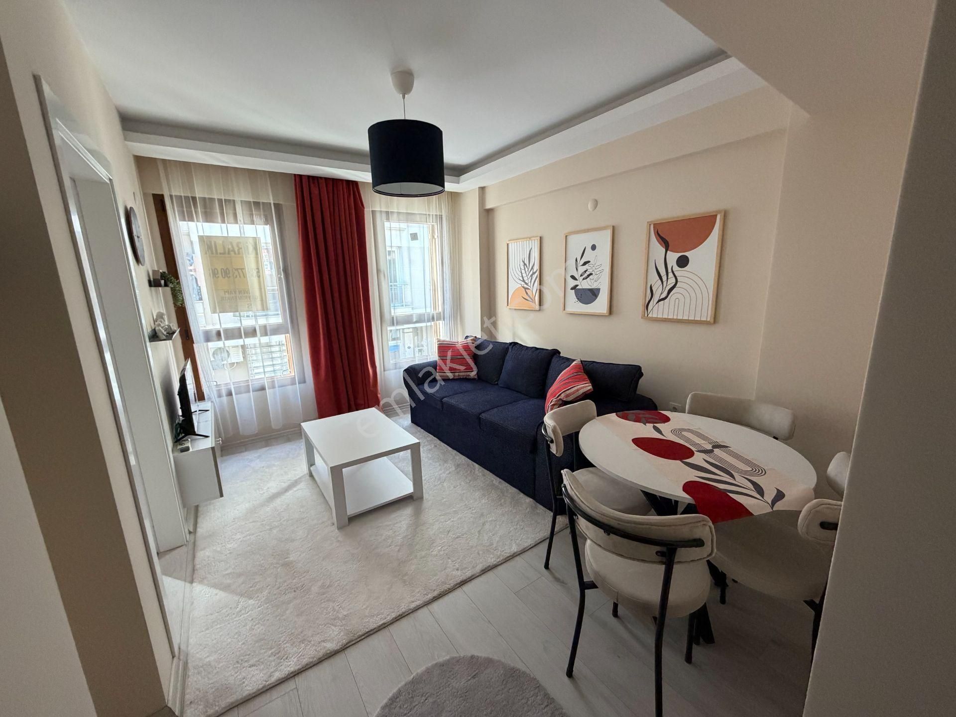 Buca Turyap'tan Merkezi Yerde Sıfır, Lüx 1+1 Eşyalı Daire - Görsel 13