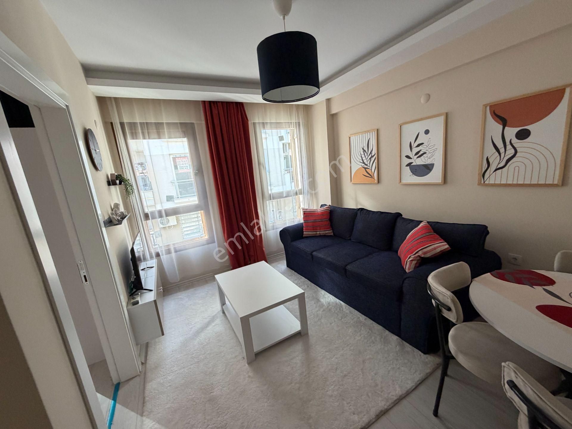 Buca Turyap'tan Merkezi Yerde Sıfır, Lüx 1+1 Eşyalı Daire - Görsel 14