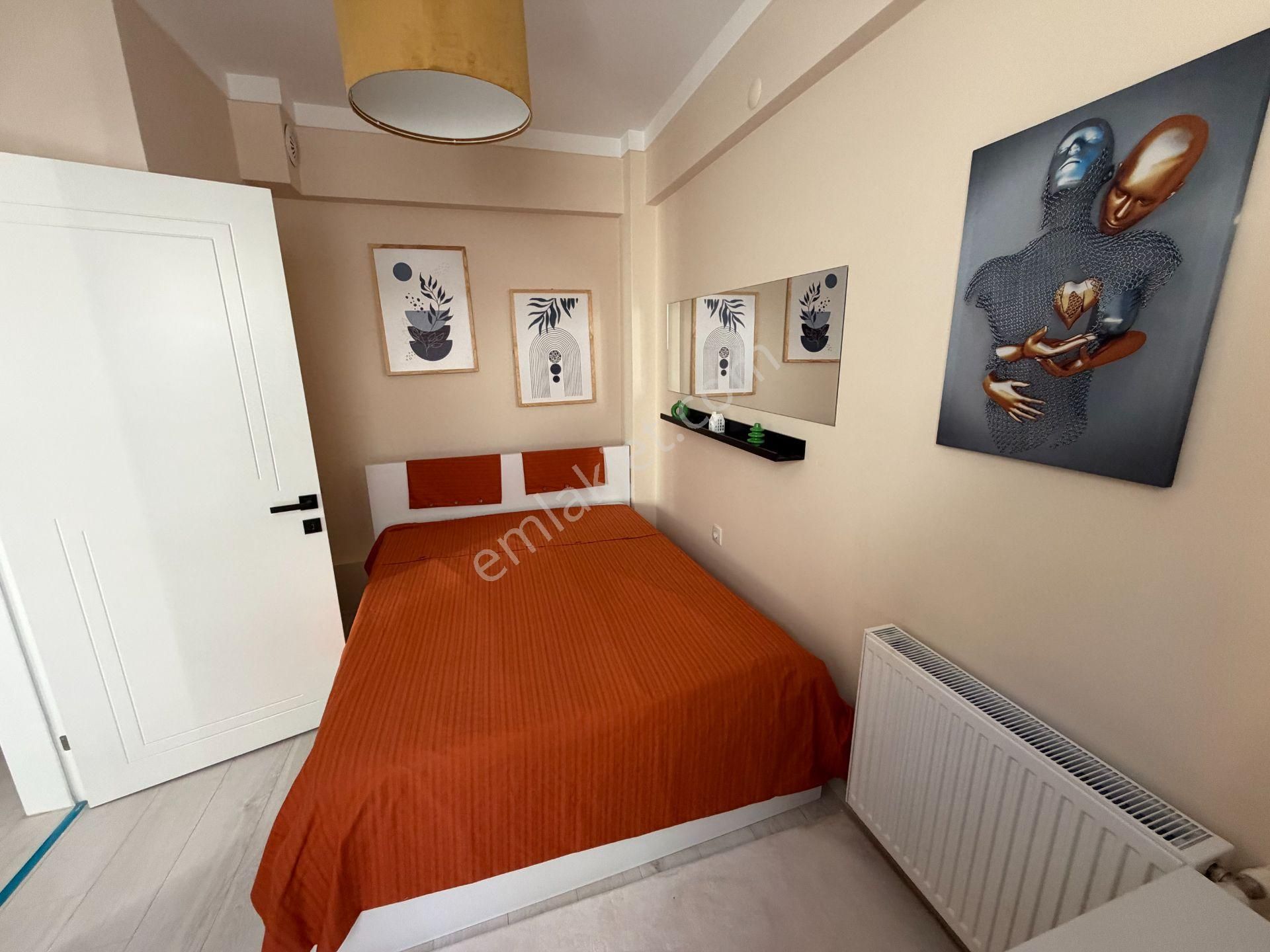 Buca Turyap'tan Merkezi Yerde Sıfır, Lüx 1+1 Eşyalı Daire - Görsel 8